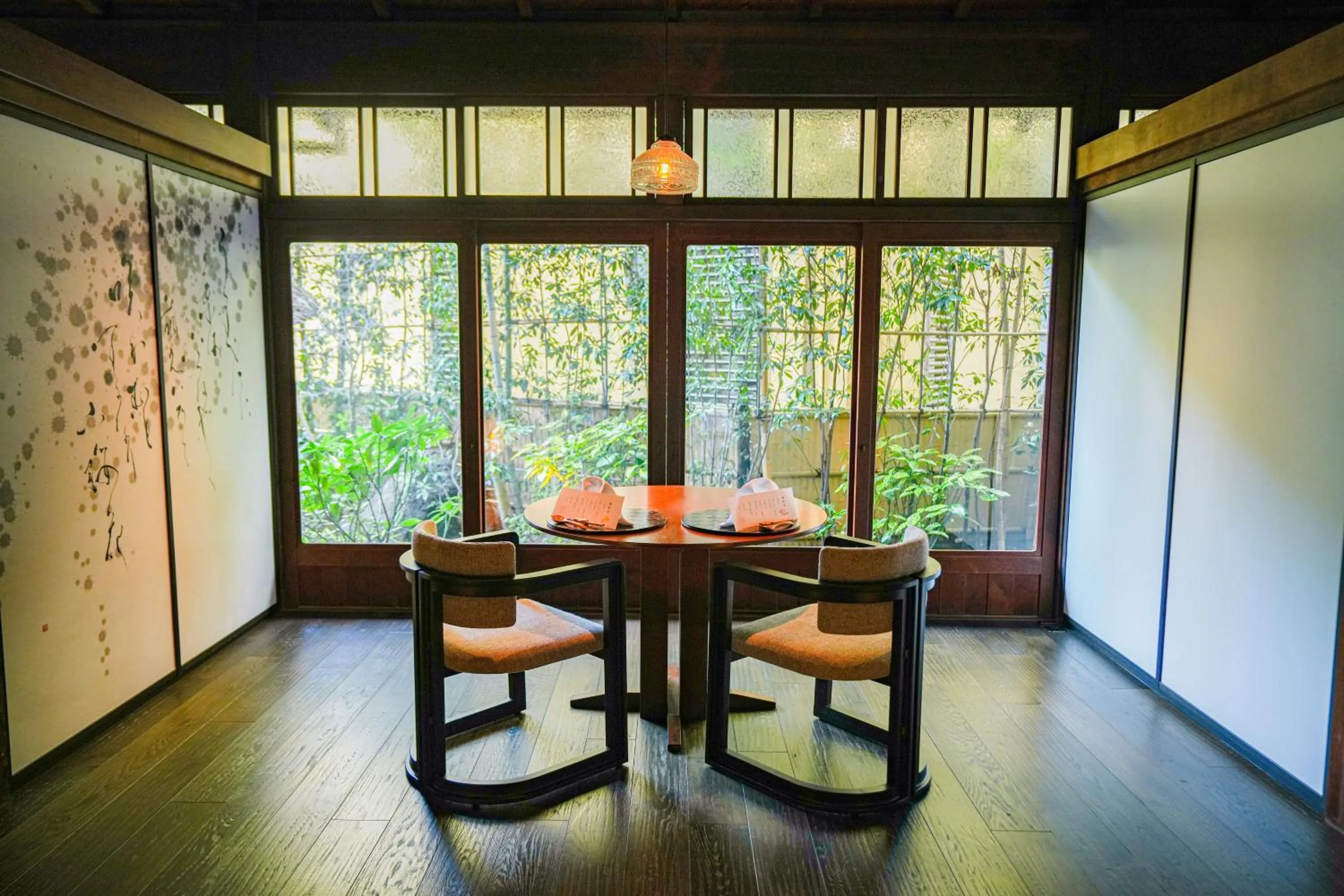 Restaurant/places to eat in Ochiairo