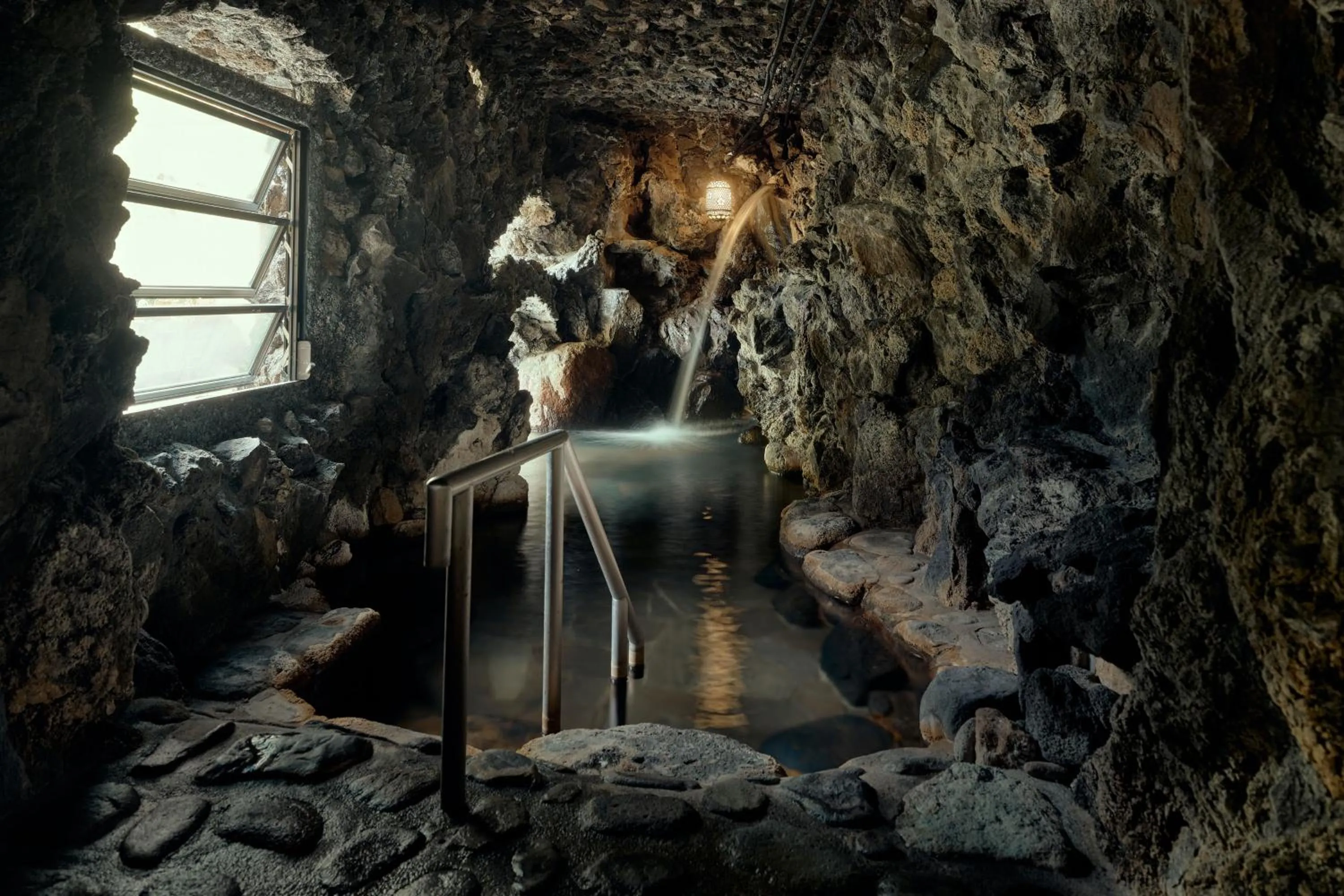 Hot Spring Bath in Ochiairo