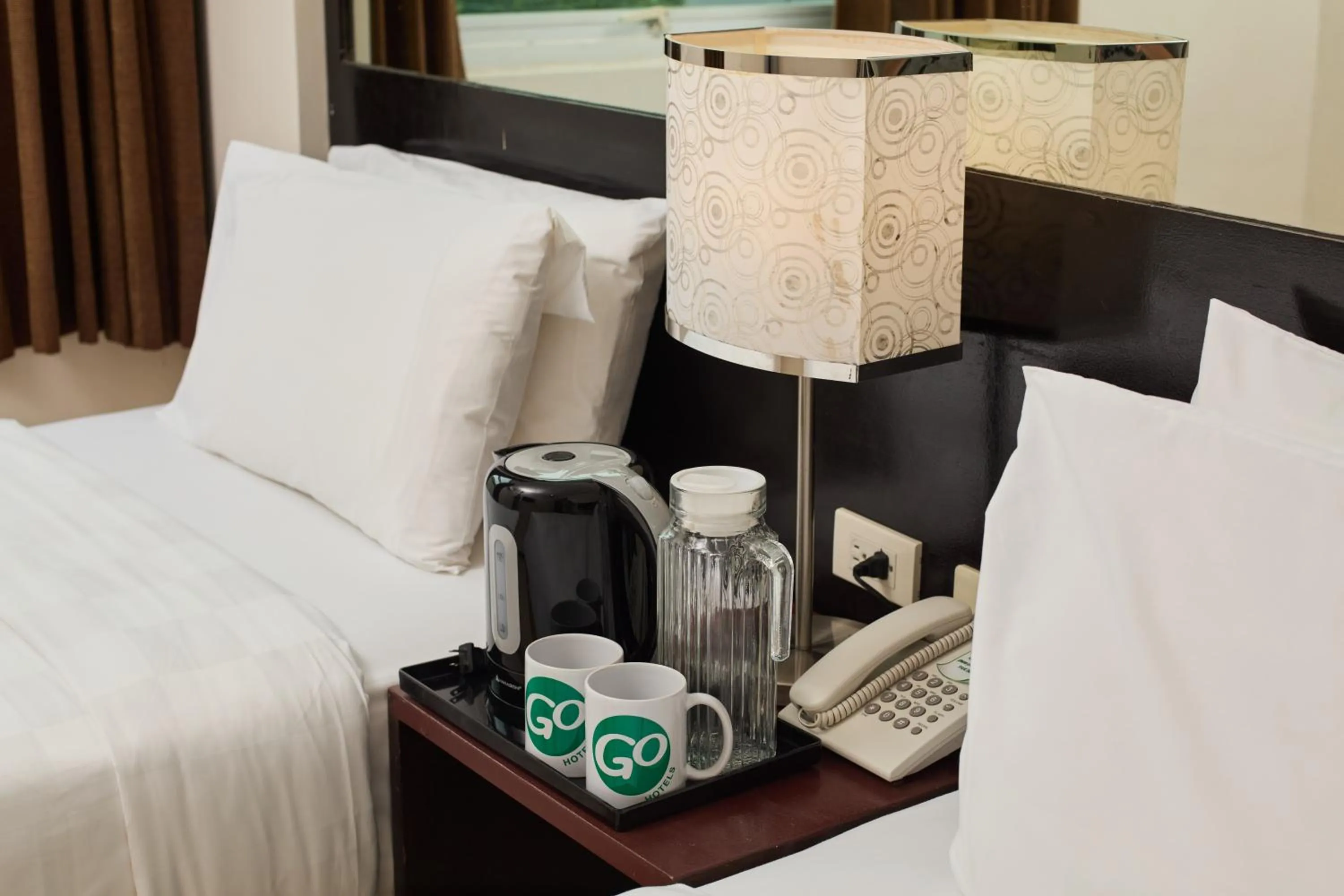 Bedroom, Bed in Go Hotels Puerto Princesa