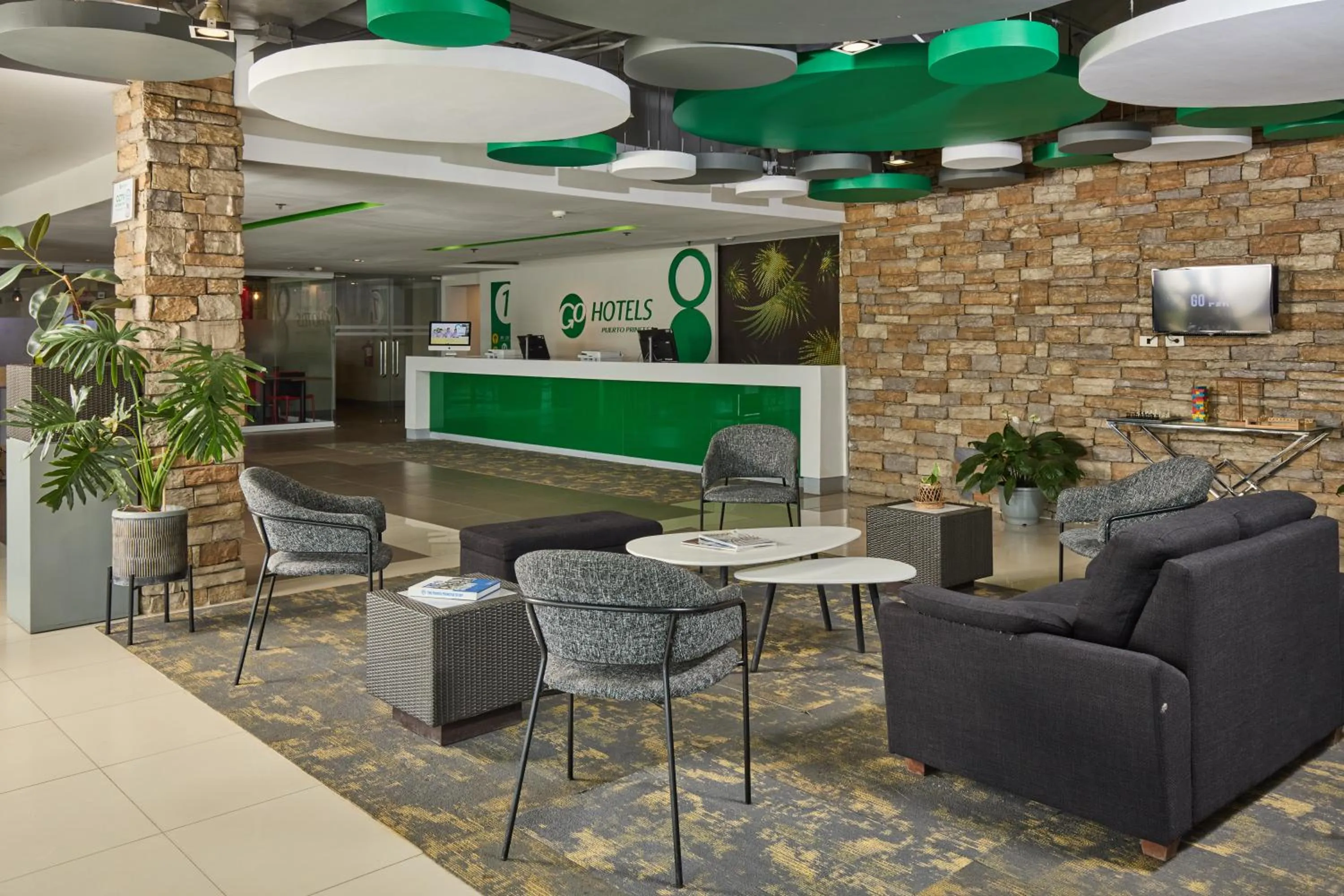 Lobby or reception in Go Hotels Puerto Princesa