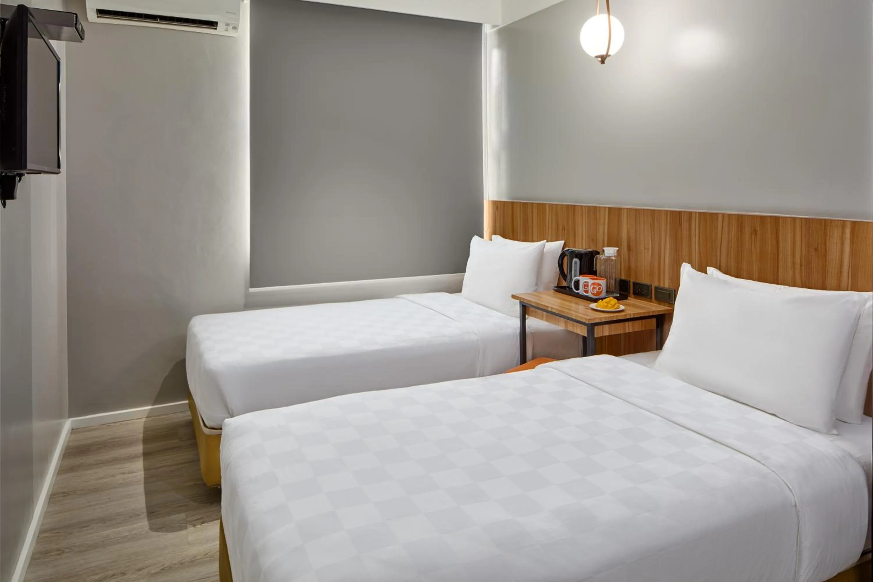 Bed in Go Hotels Plus Bacolod - Newly Renovated