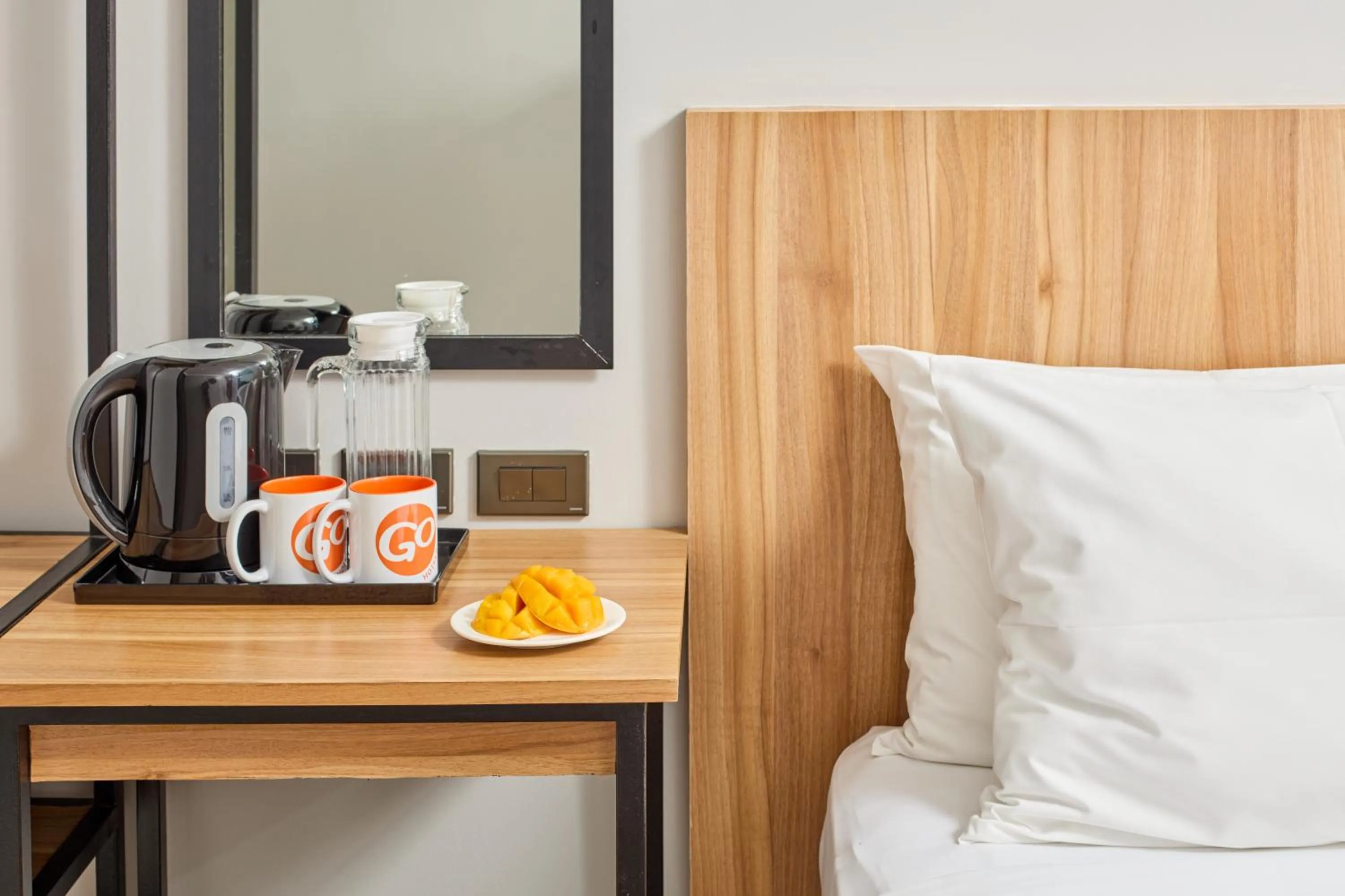 Coffee/tea facilities, Bed in Go Hotels Plus Bacolod - Newly Renovated