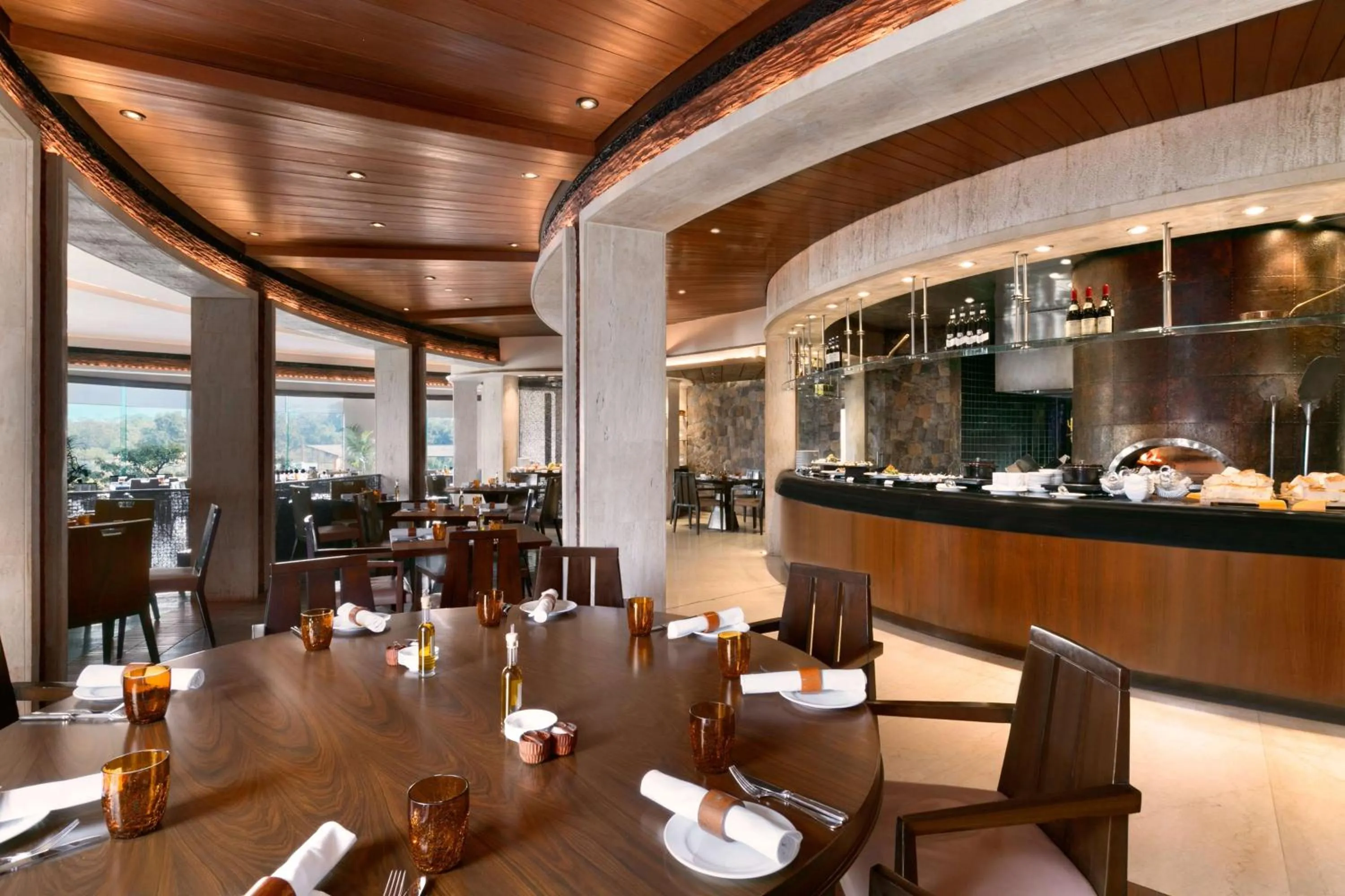 Restaurant/places to eat in Hyatt Regency Kolkata