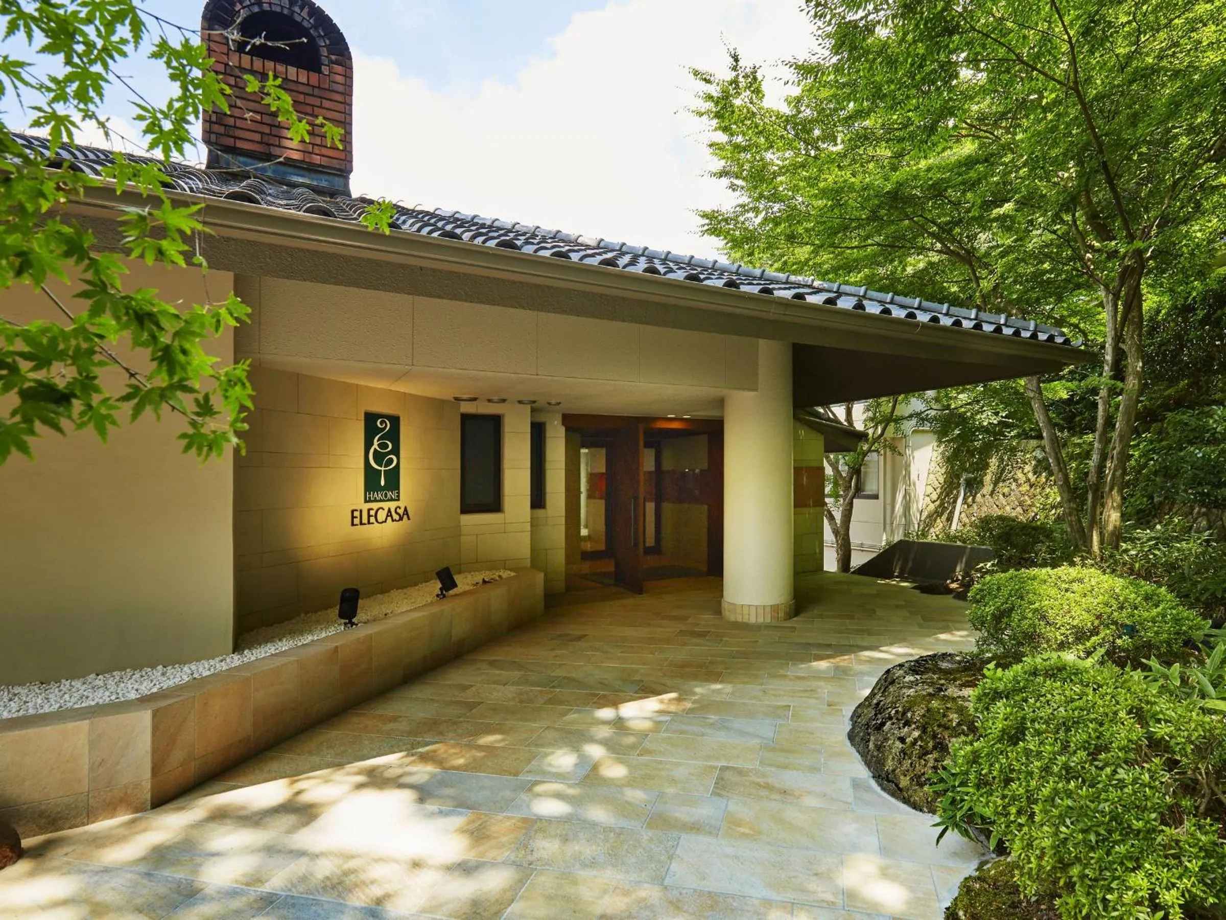 Property building in Hakone Elecasa Hotel and Spa