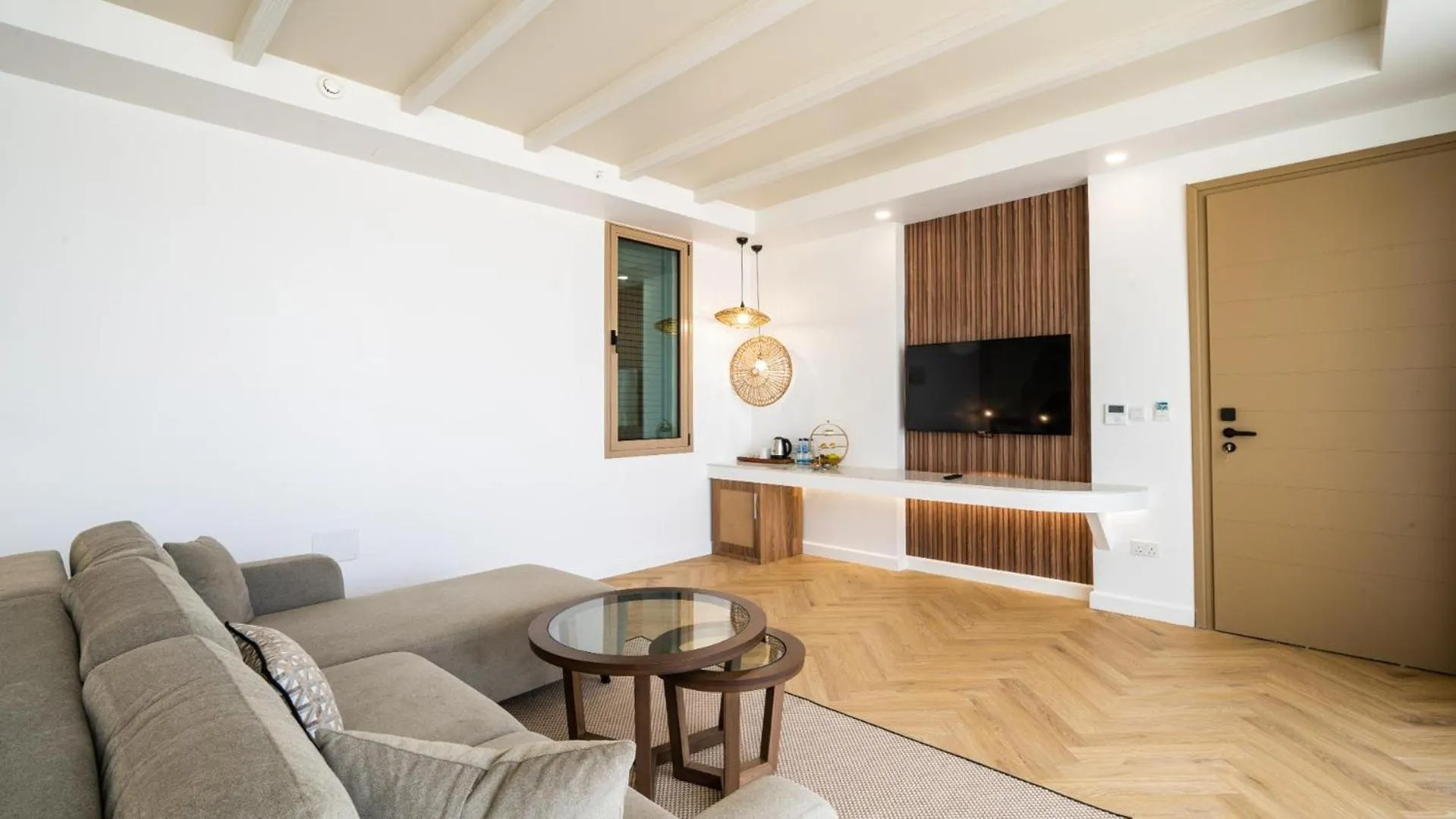 Photo of the whole room in Acapulco Resort Hotel