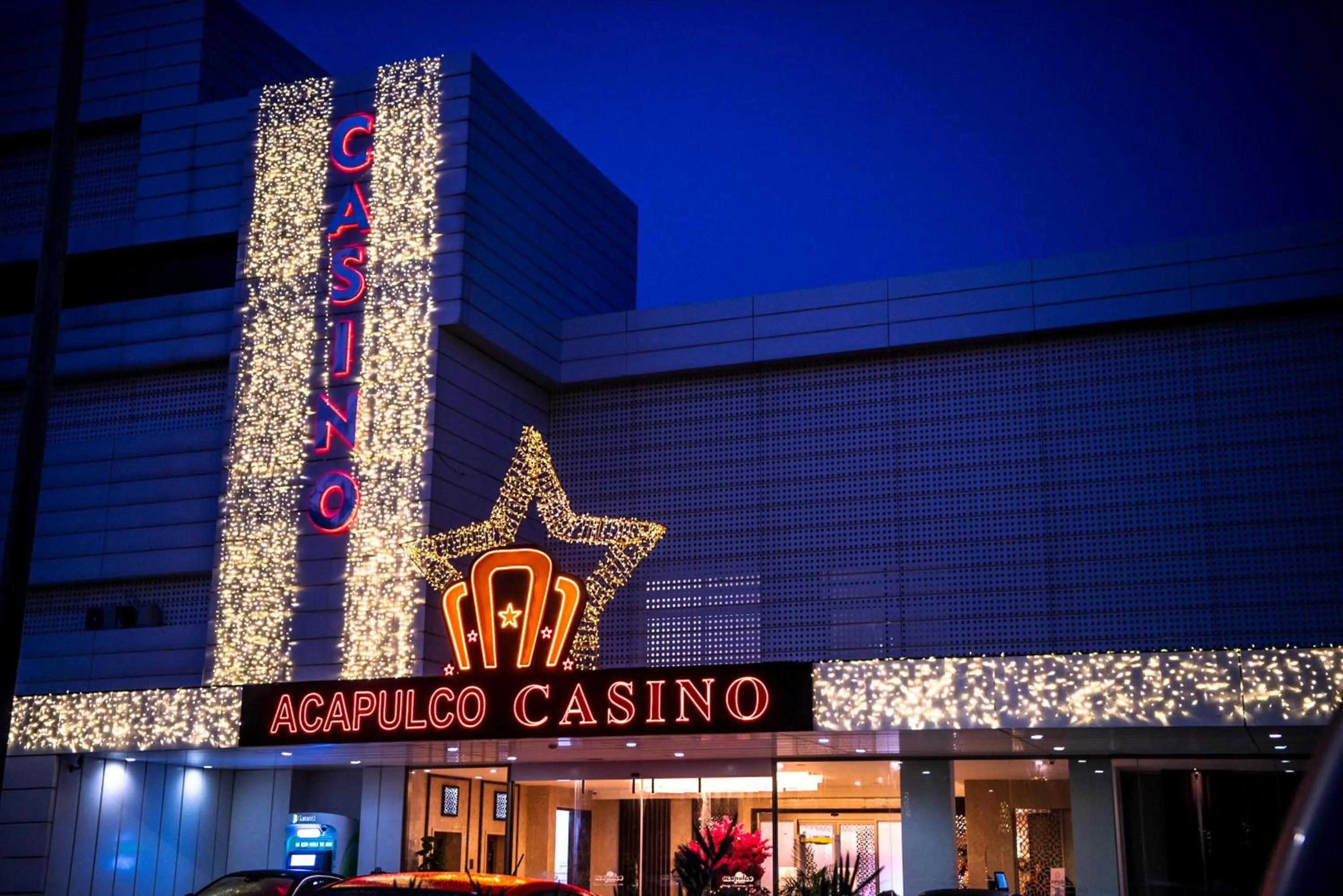 Property building in Acapulco Resort Hotel