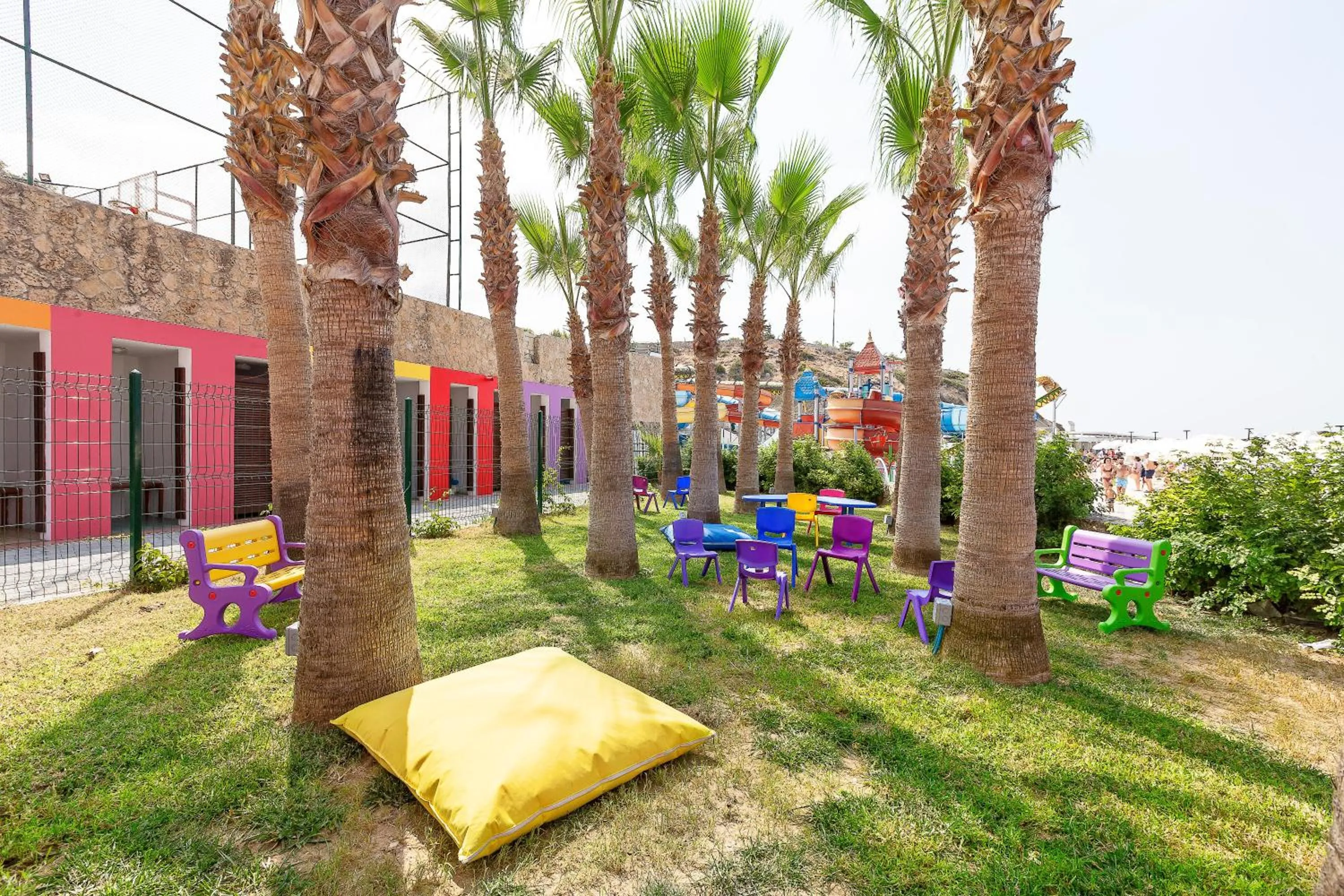 children in Acapulco Resort Hotel