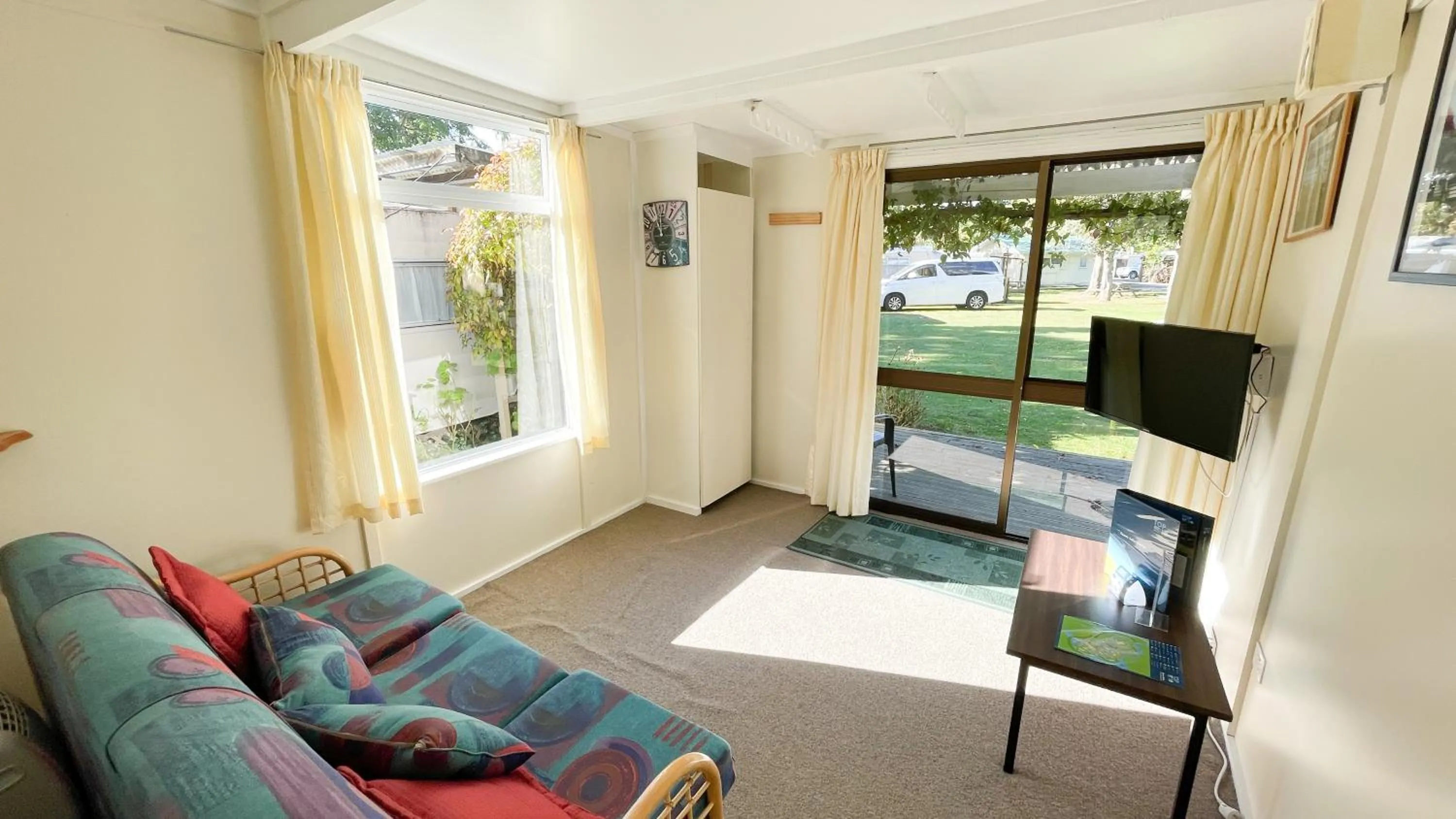 Living room in Orere Point TOP 10 Holiday Park