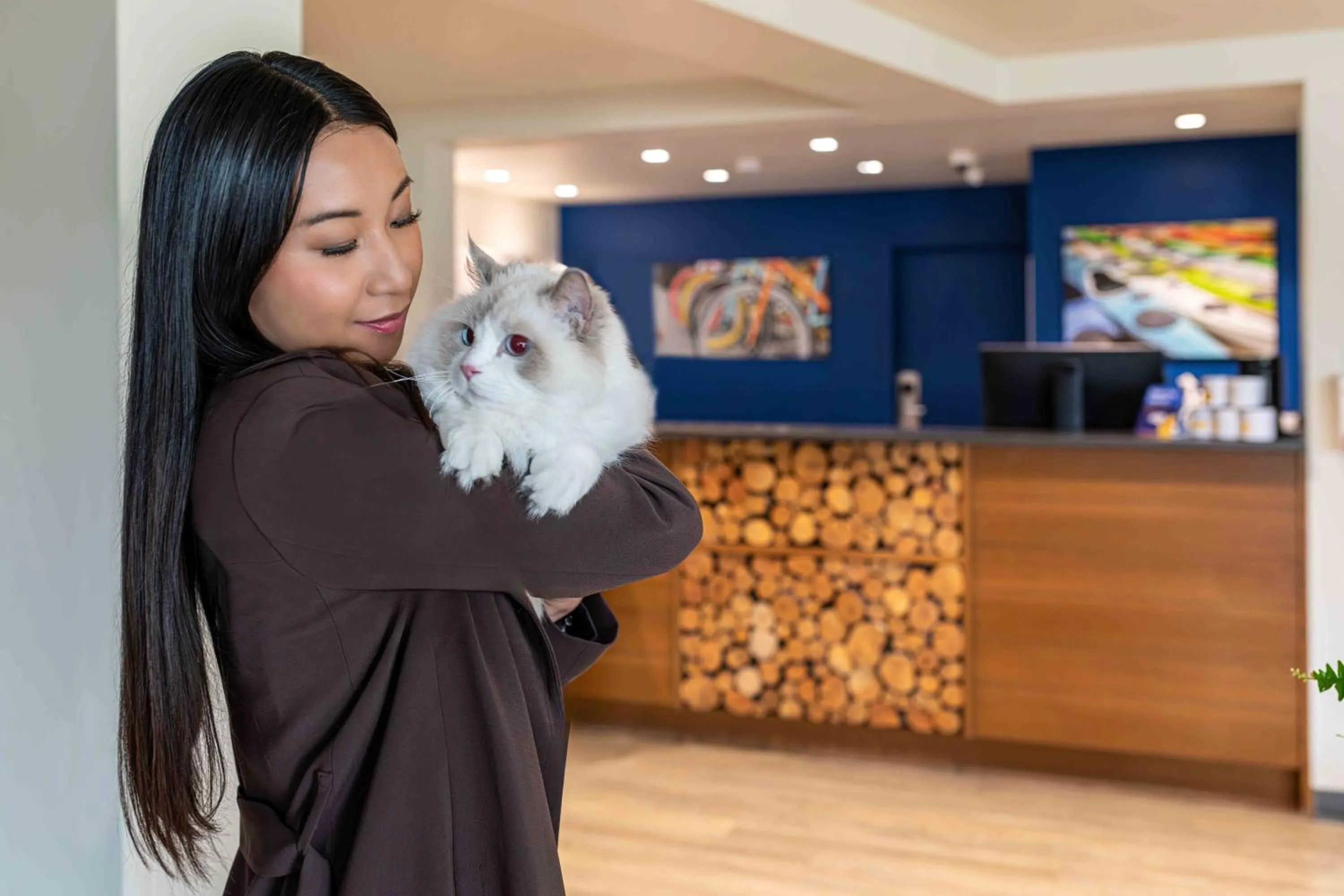 People in Accent Inns Kelowna