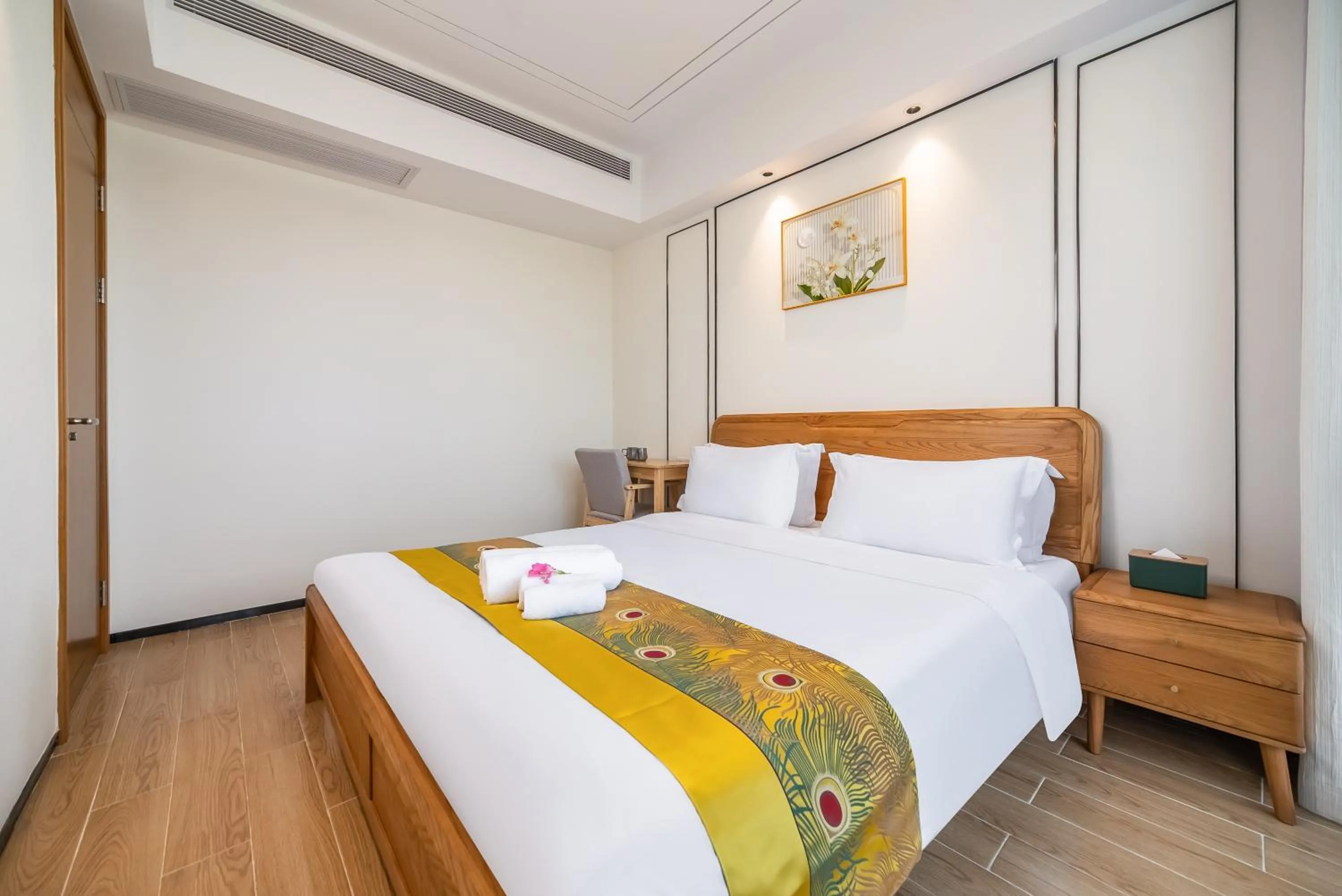 Bedroom, Bed in Elnob Seaview Aparthotel Hai Tang Bay Sanya