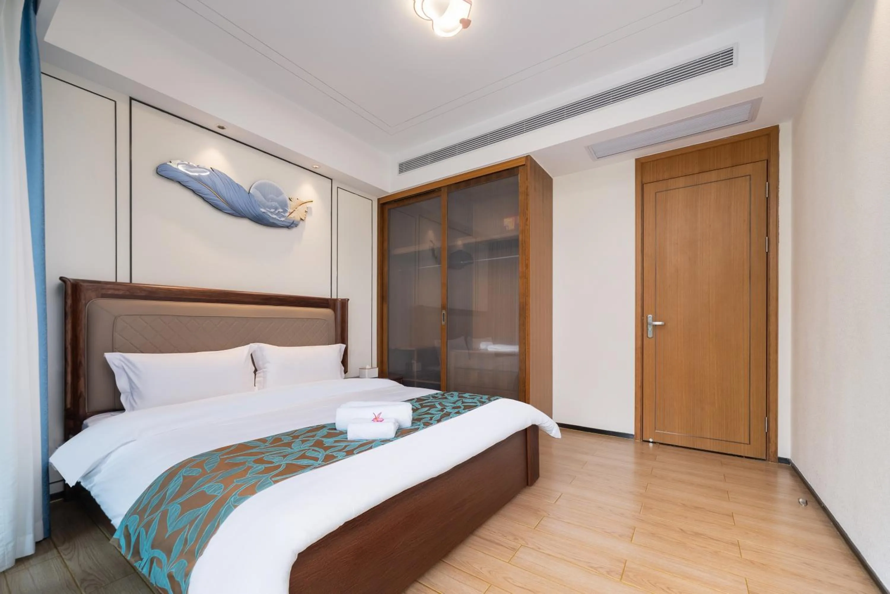 Bedroom, Bed in Elnob Seaview Aparthotel Hai Tang Bay Sanya