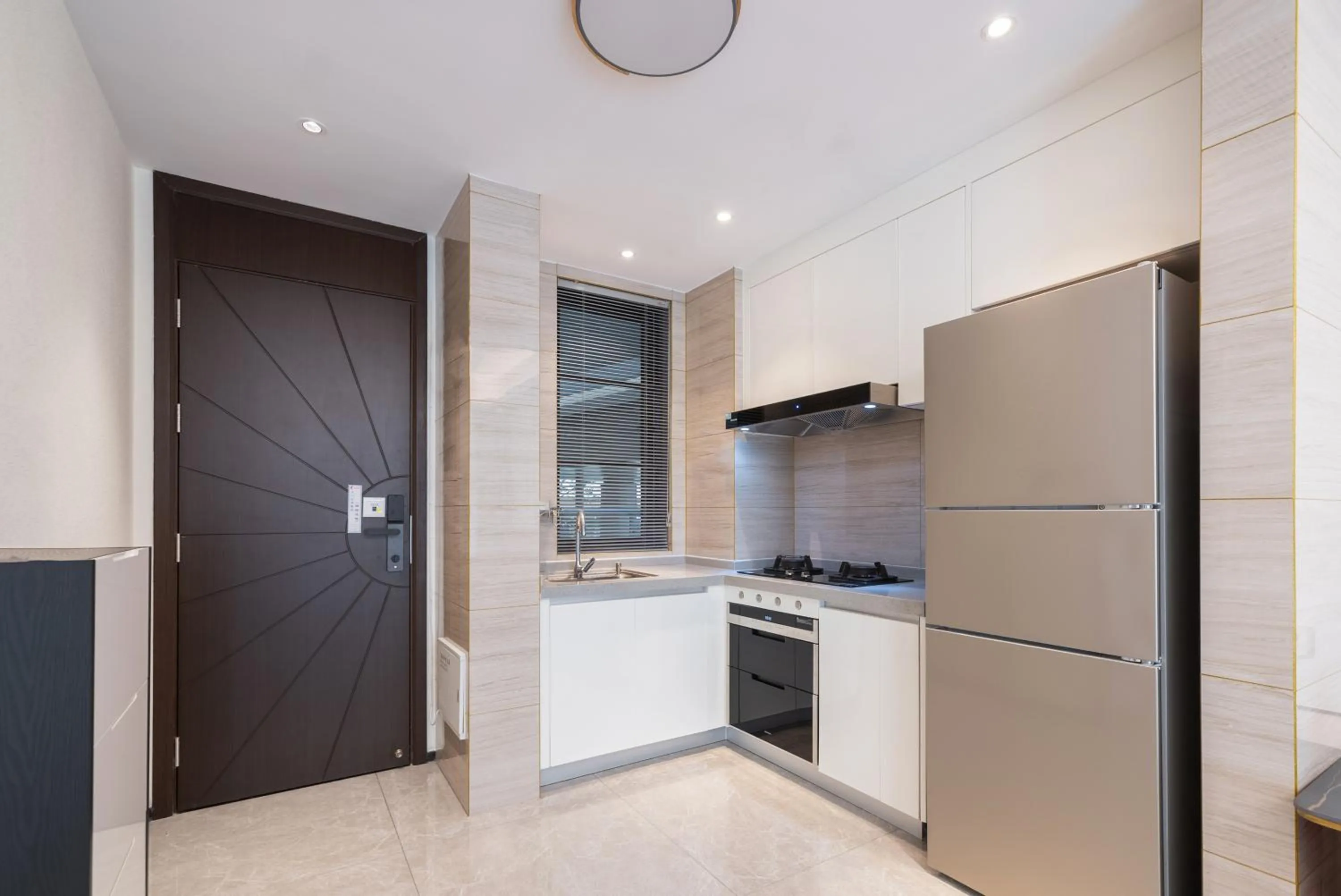 Kitchen or kitchenette in Elnob Seaview Aparthotel Hai Tang Bay Sanya