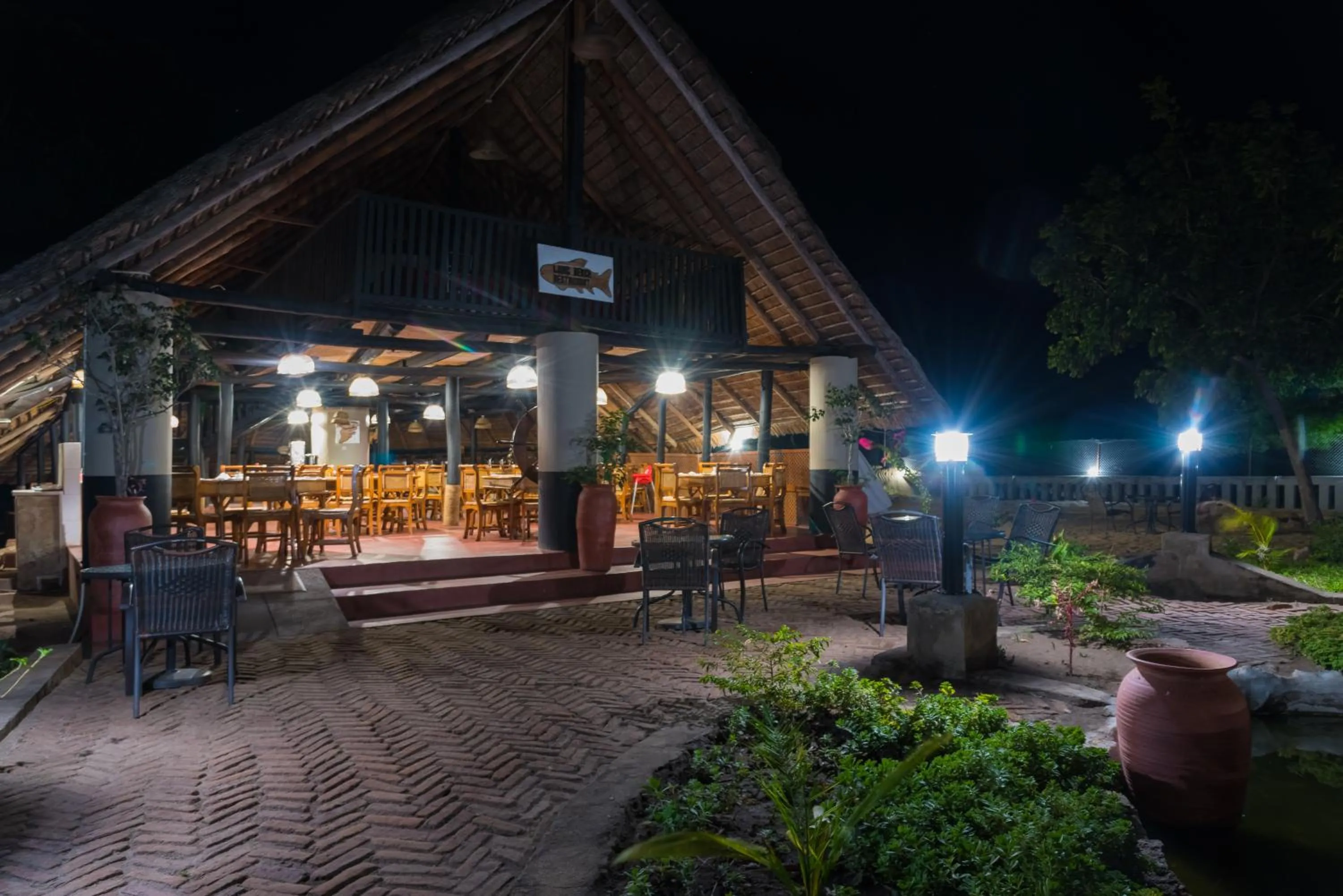 Restaurant/places to eat in Kambiri Beach by Serendib