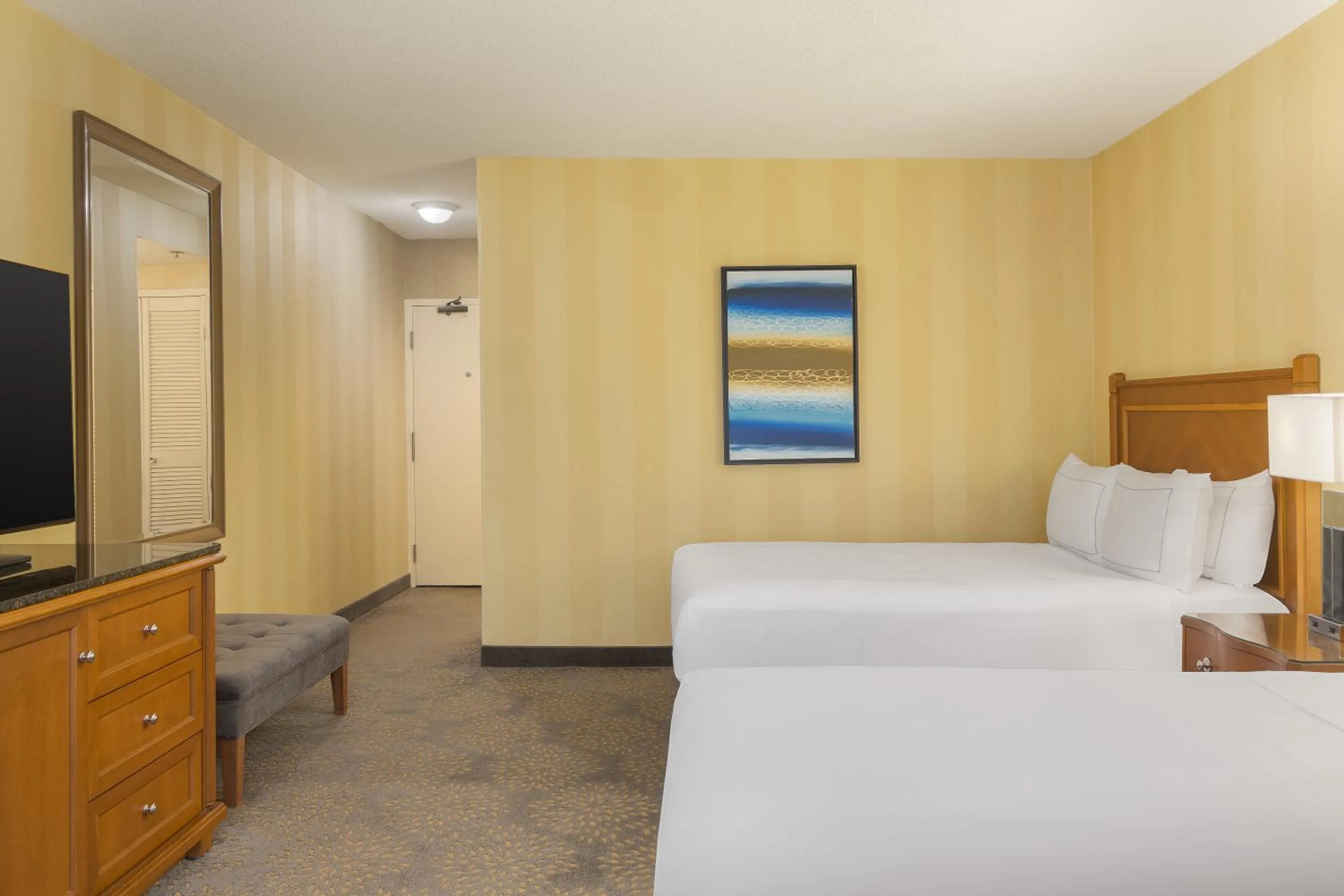 Bed in Doubletree by Hilton London