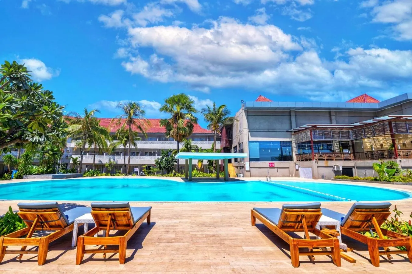 Property building in Kristal Hotel Kupang