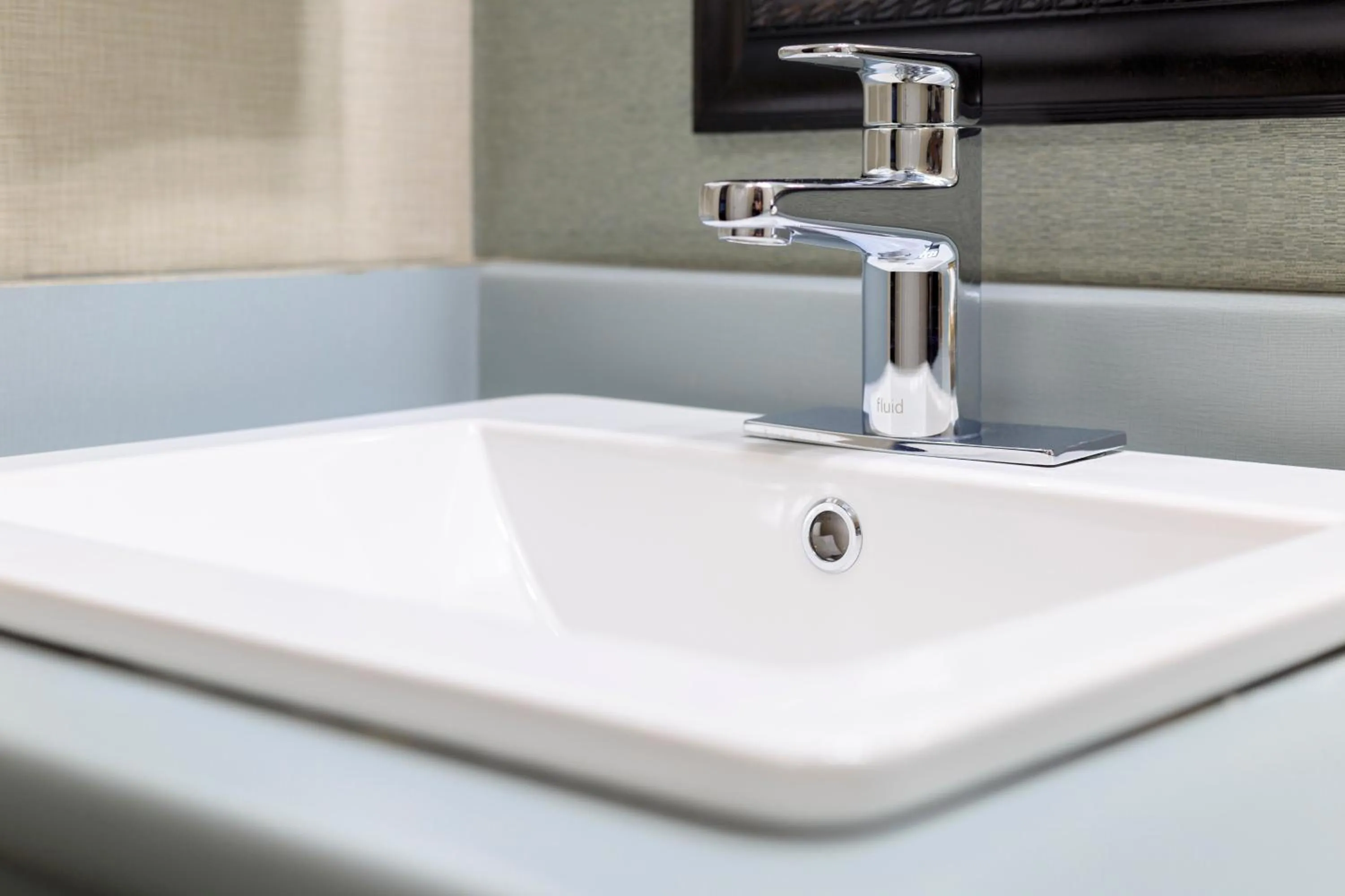 Bathroom in Accent Inns Kamloops