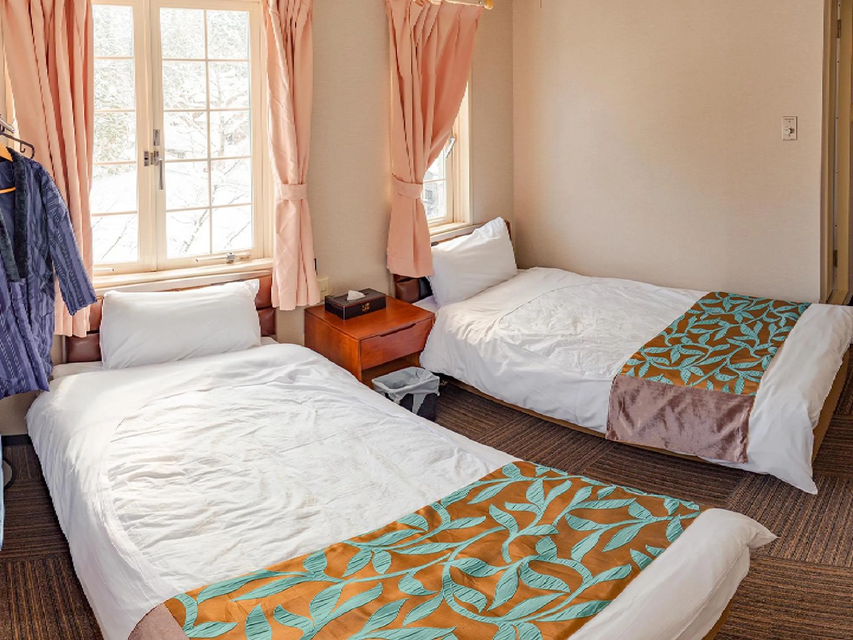 Photo of the whole room, Bed in Hakuba Sun Valley Hotel