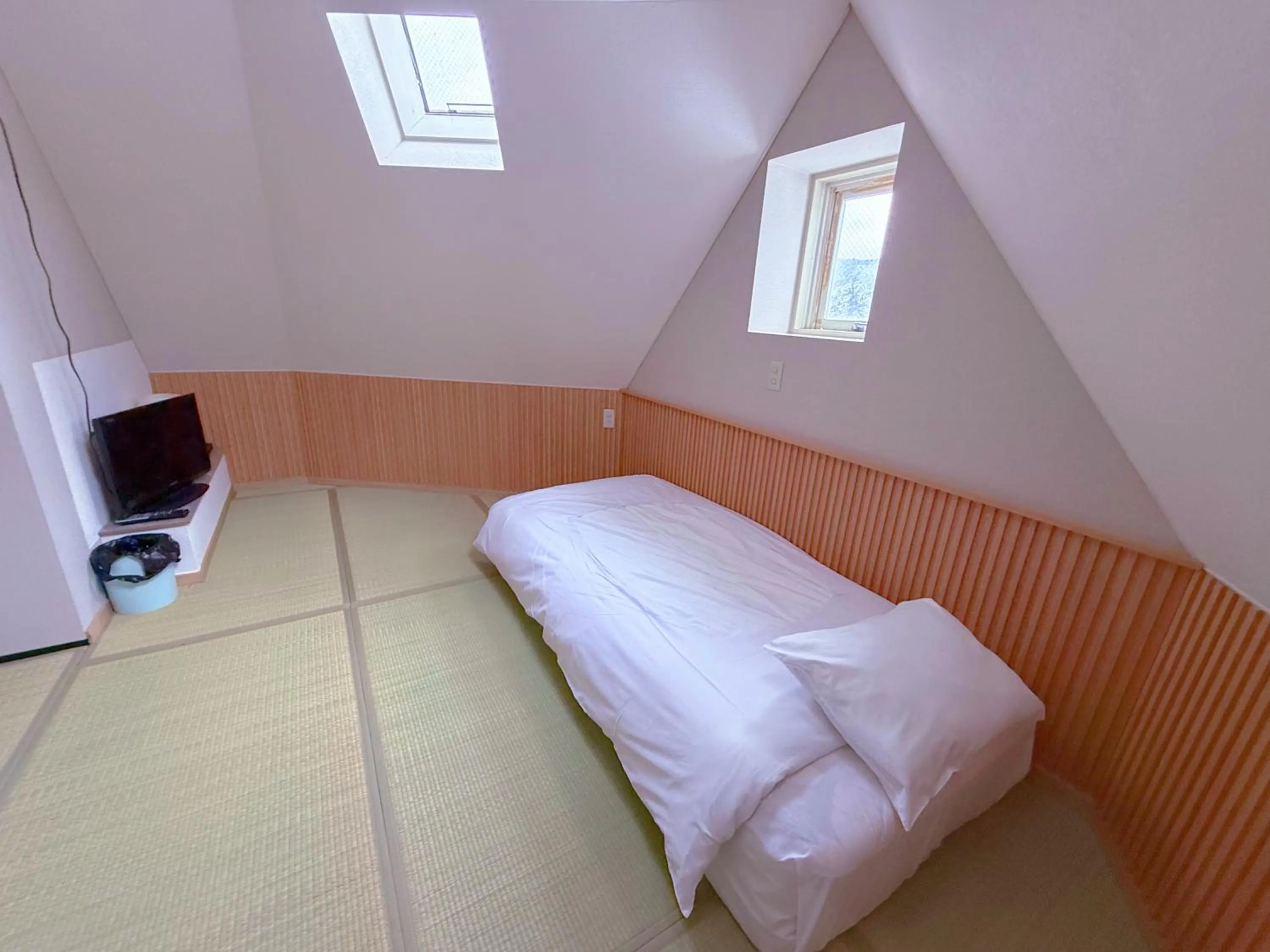 Bed in Hakuba Sun Valley Hotel