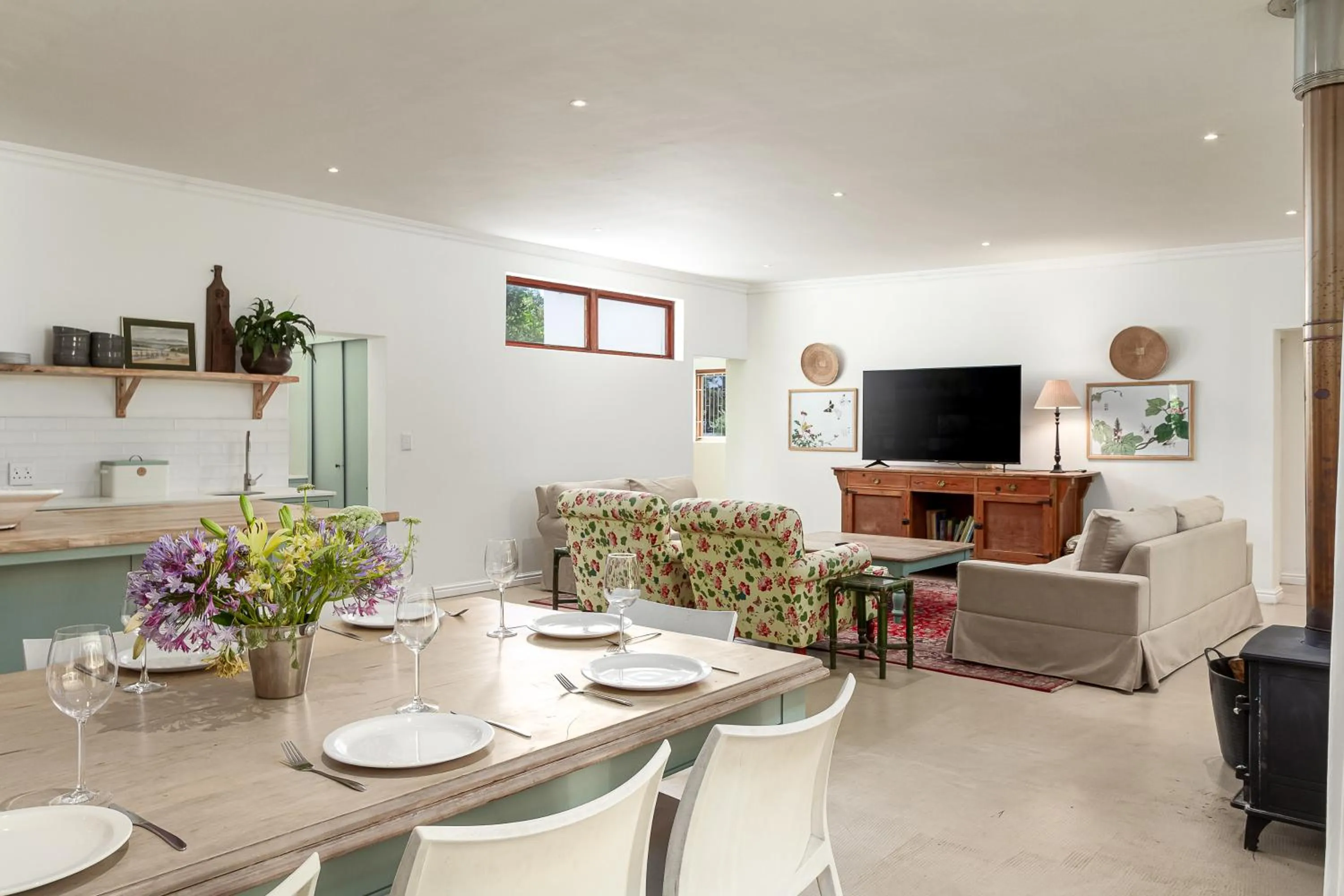 Noordhoek Village Hotel