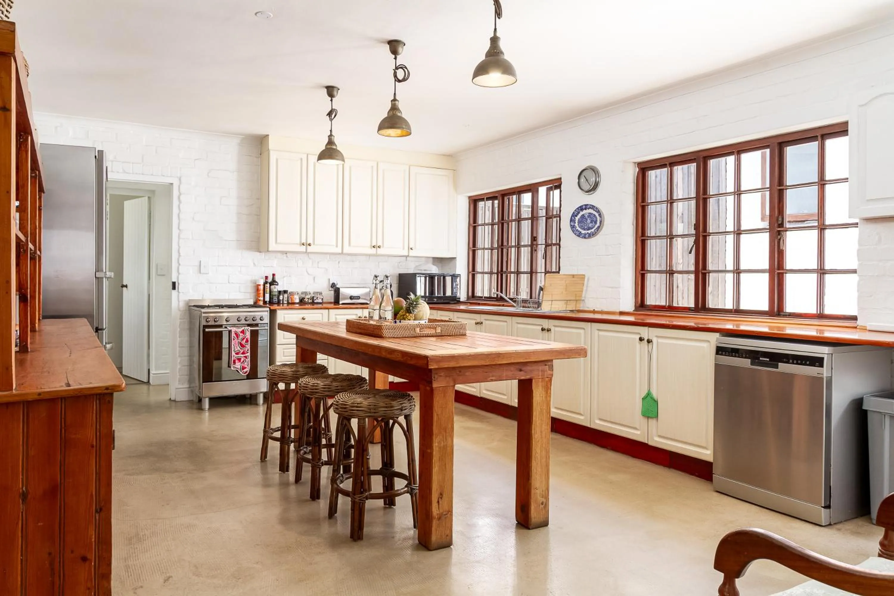 kitchen in Noordhoek Village Hotel