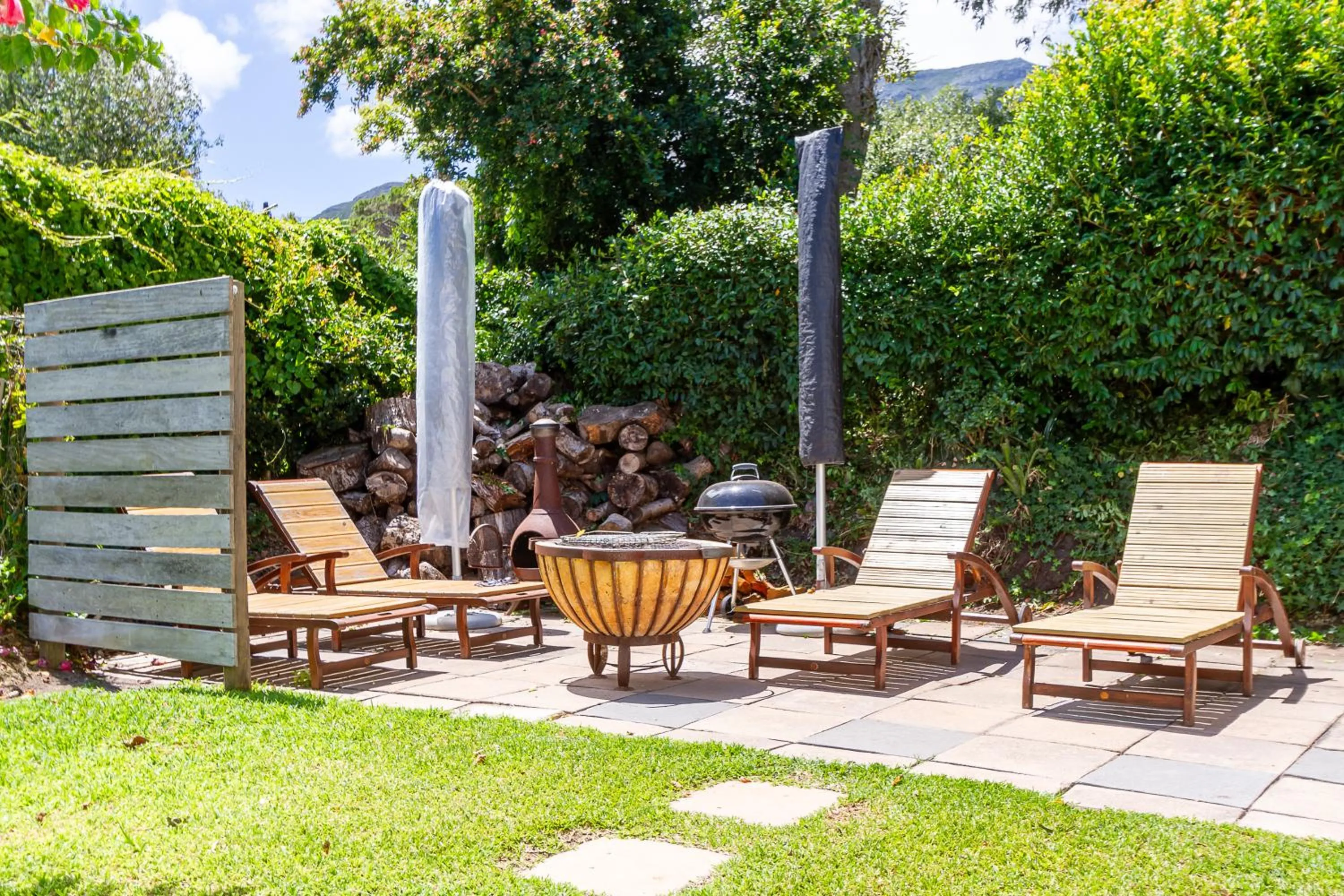 Noordhoek Village Hotel