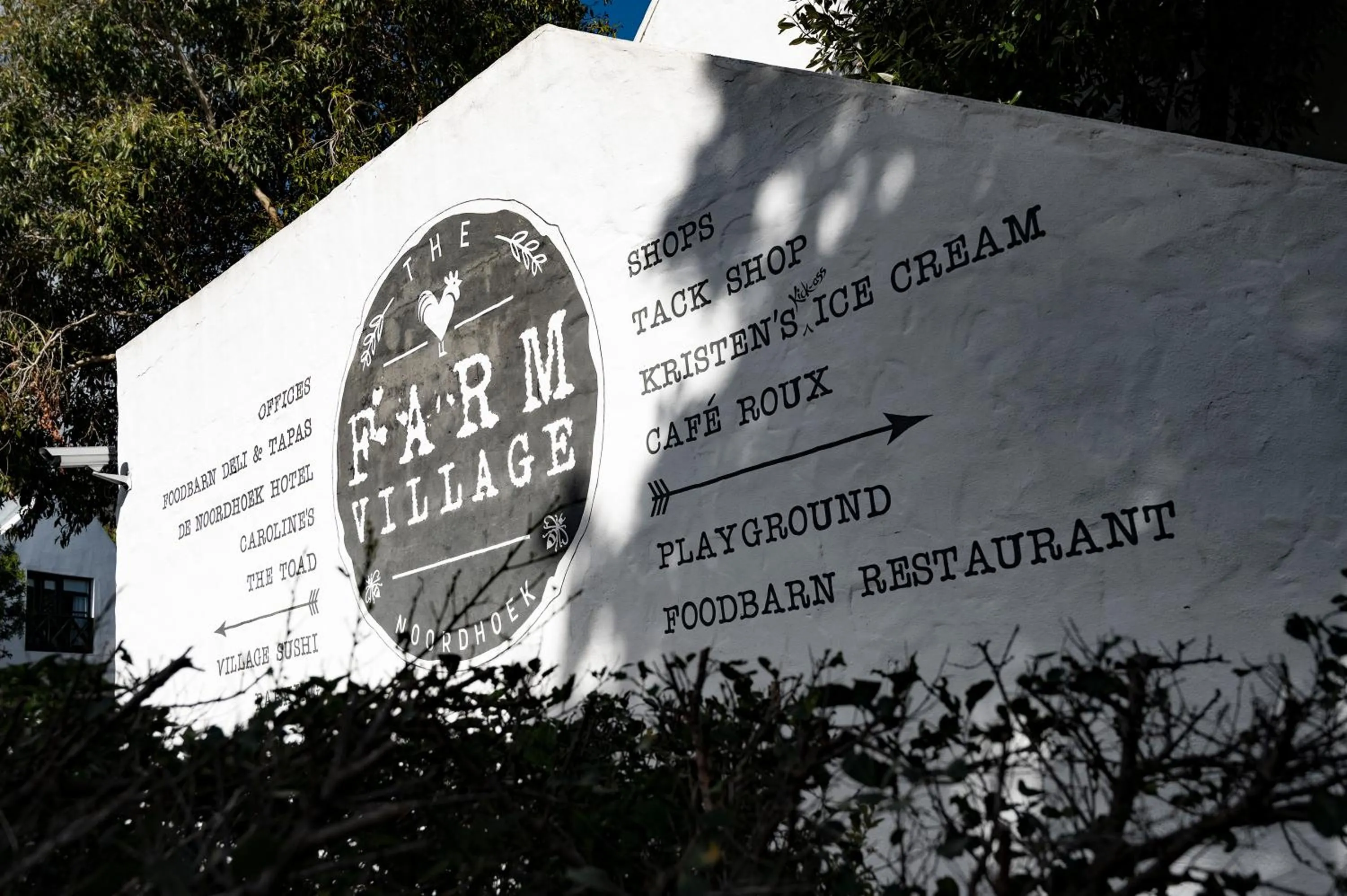 Restaurant/places to eat in Noordhoek Village Hotel