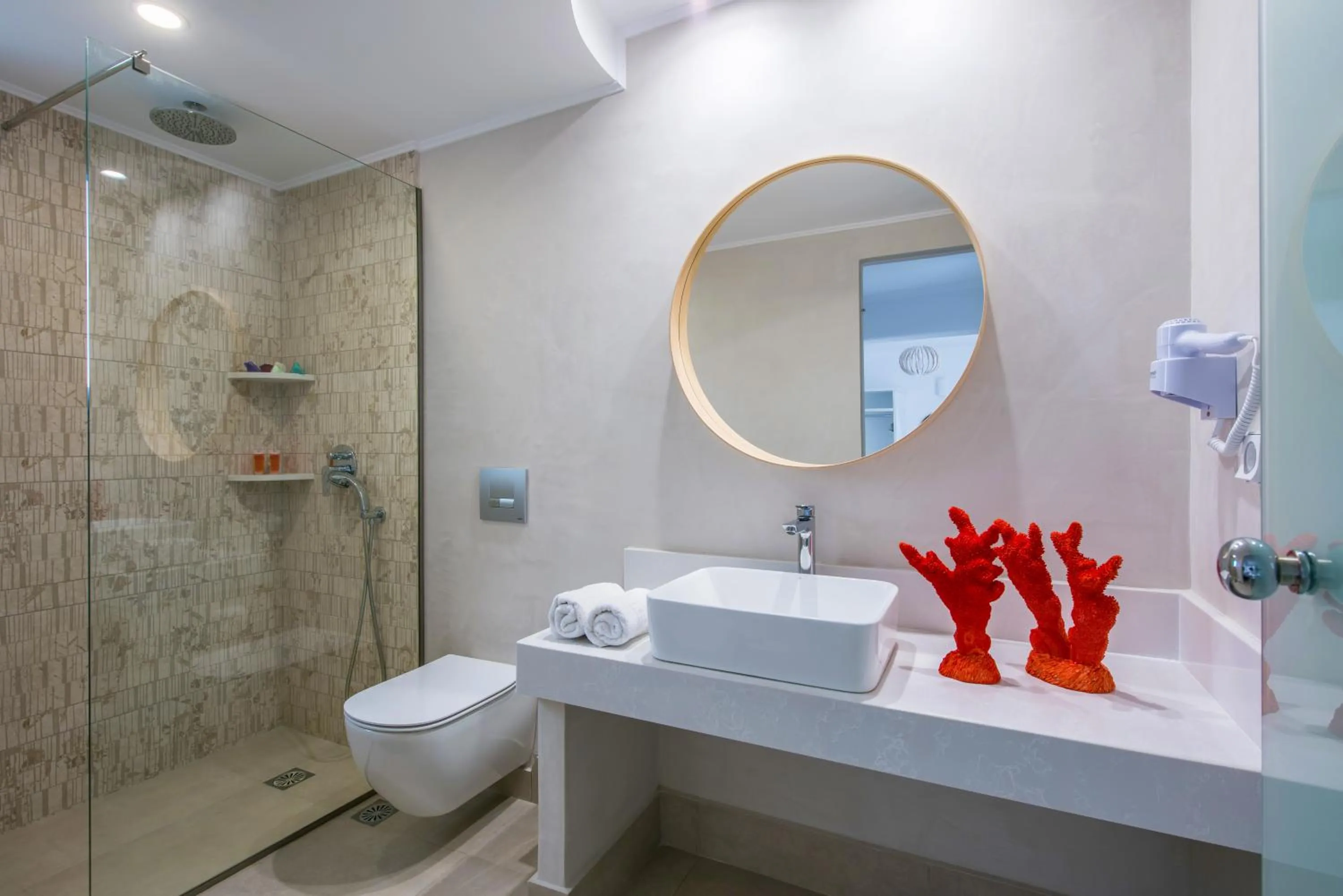 Bathroom in Sarpidon Apartments