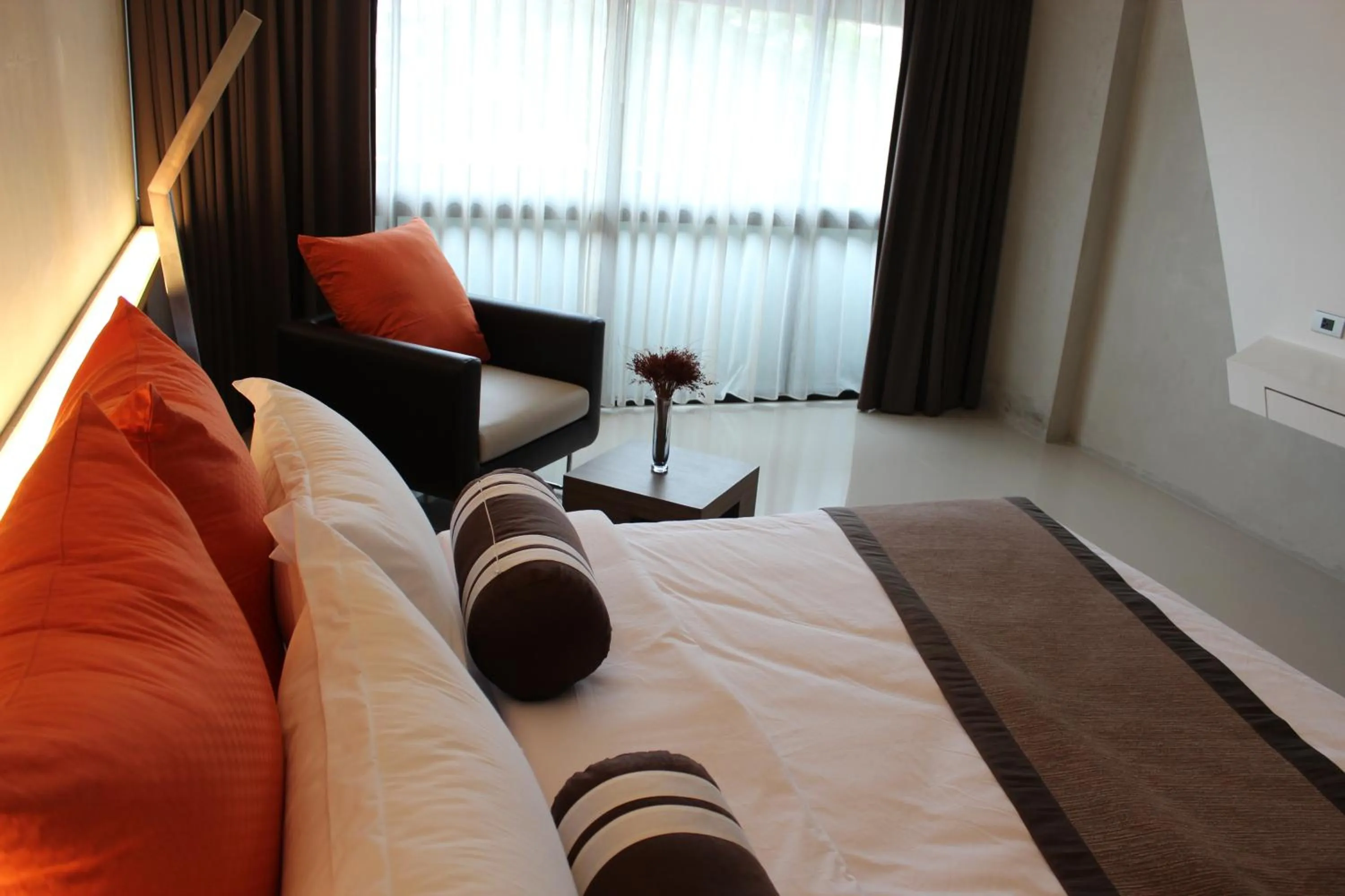 Bed in Nine Forty One Hotel