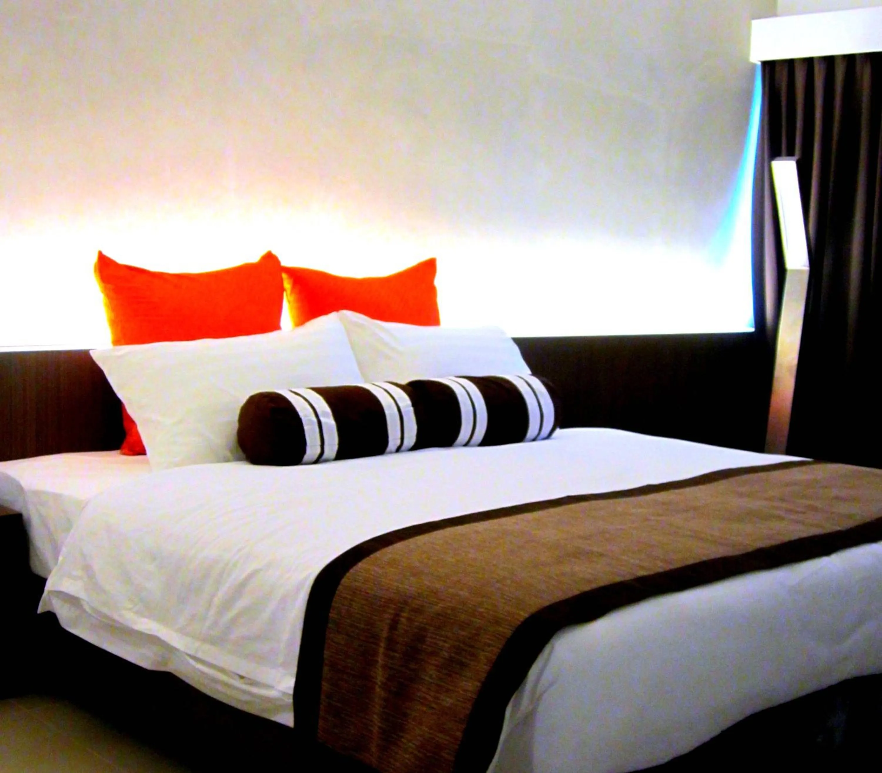 Bed in Nine Forty One Hotel