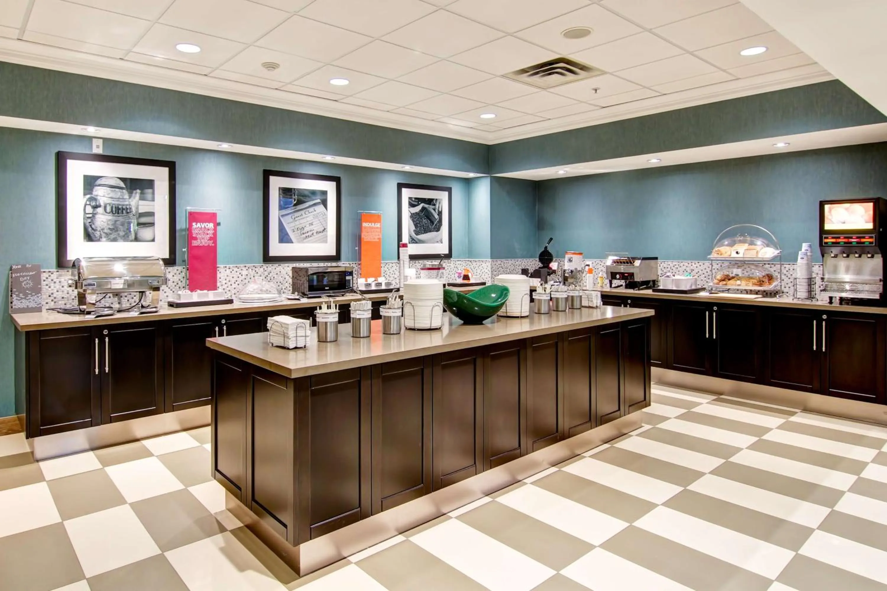 Breakfast in Hampton Inn London Ontario