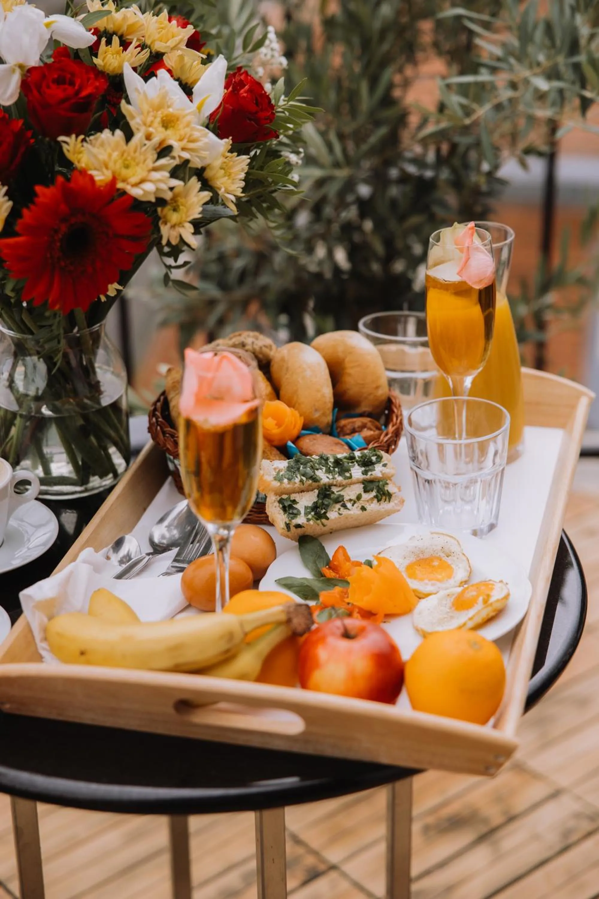 Food and drinks in Florum Hotel