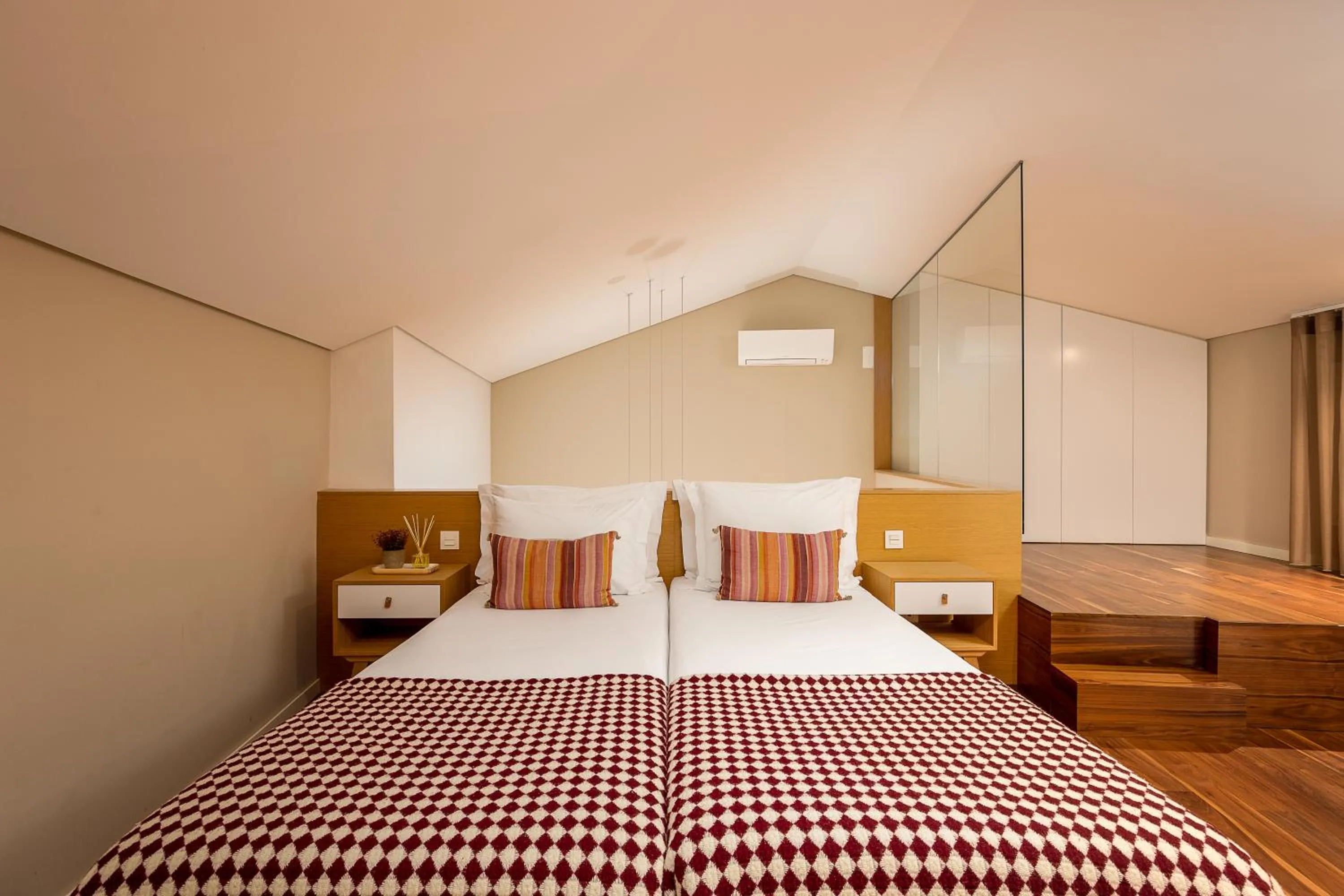 Bedroom, Bed in RS Porto Historic Center