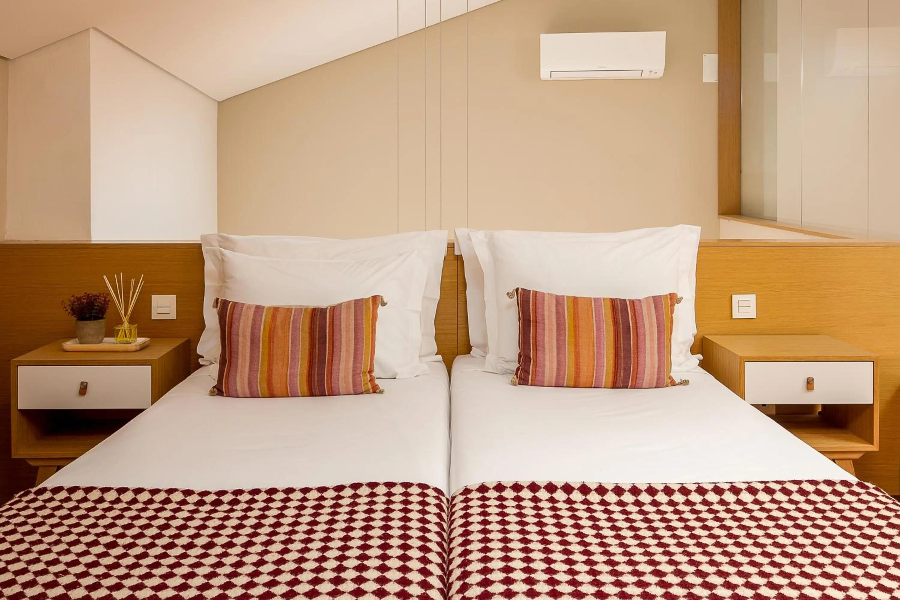 Bedroom, Bed in RS Porto Historic Center