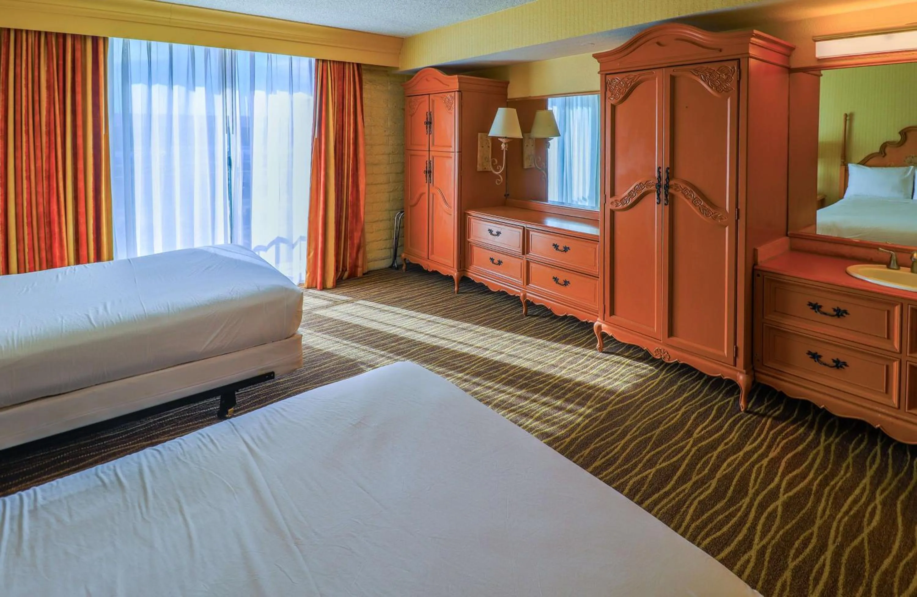 Bedroom, Bed in Motel 6 Phoenix, AZ – Sky Harbor