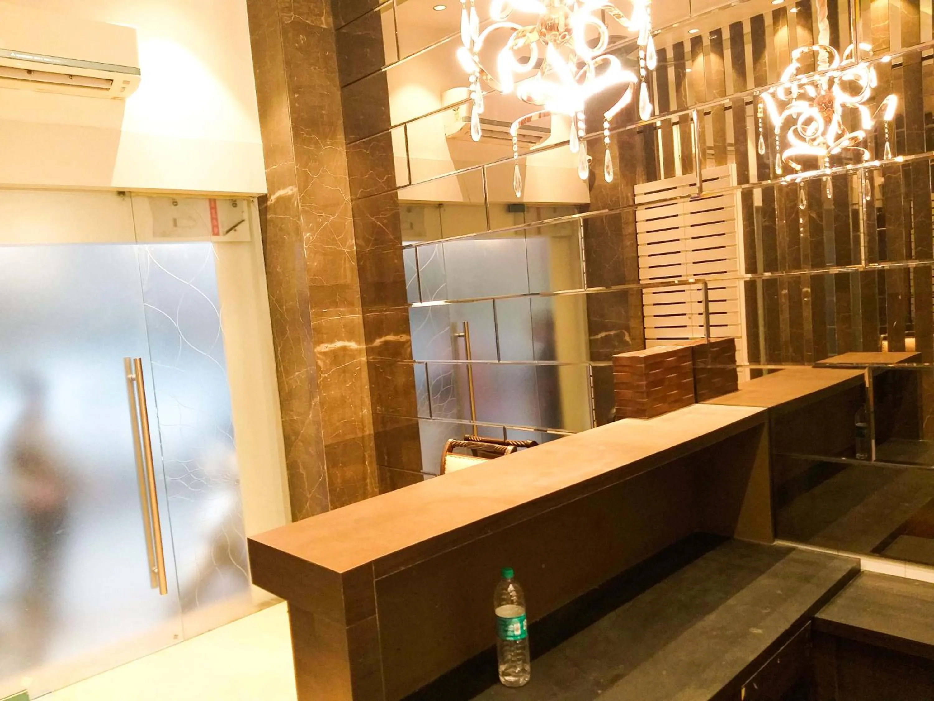 Facade/entrance in The Fountain Inn - Fort