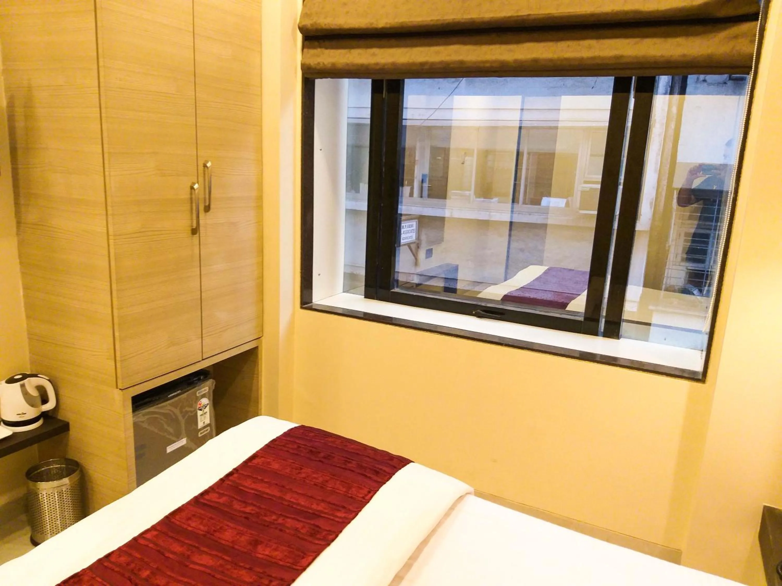 Photo of the whole room, Bed in The Fountain Inn - Fort