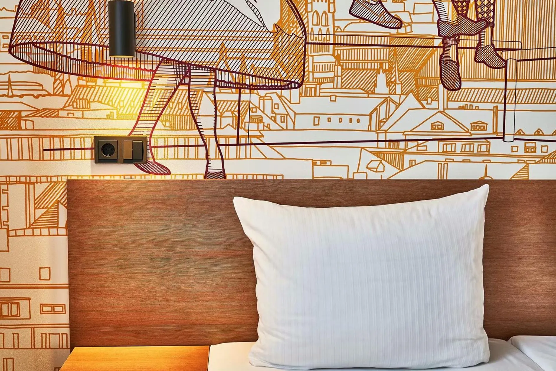 Bed in McDreams Hotel München - Messe