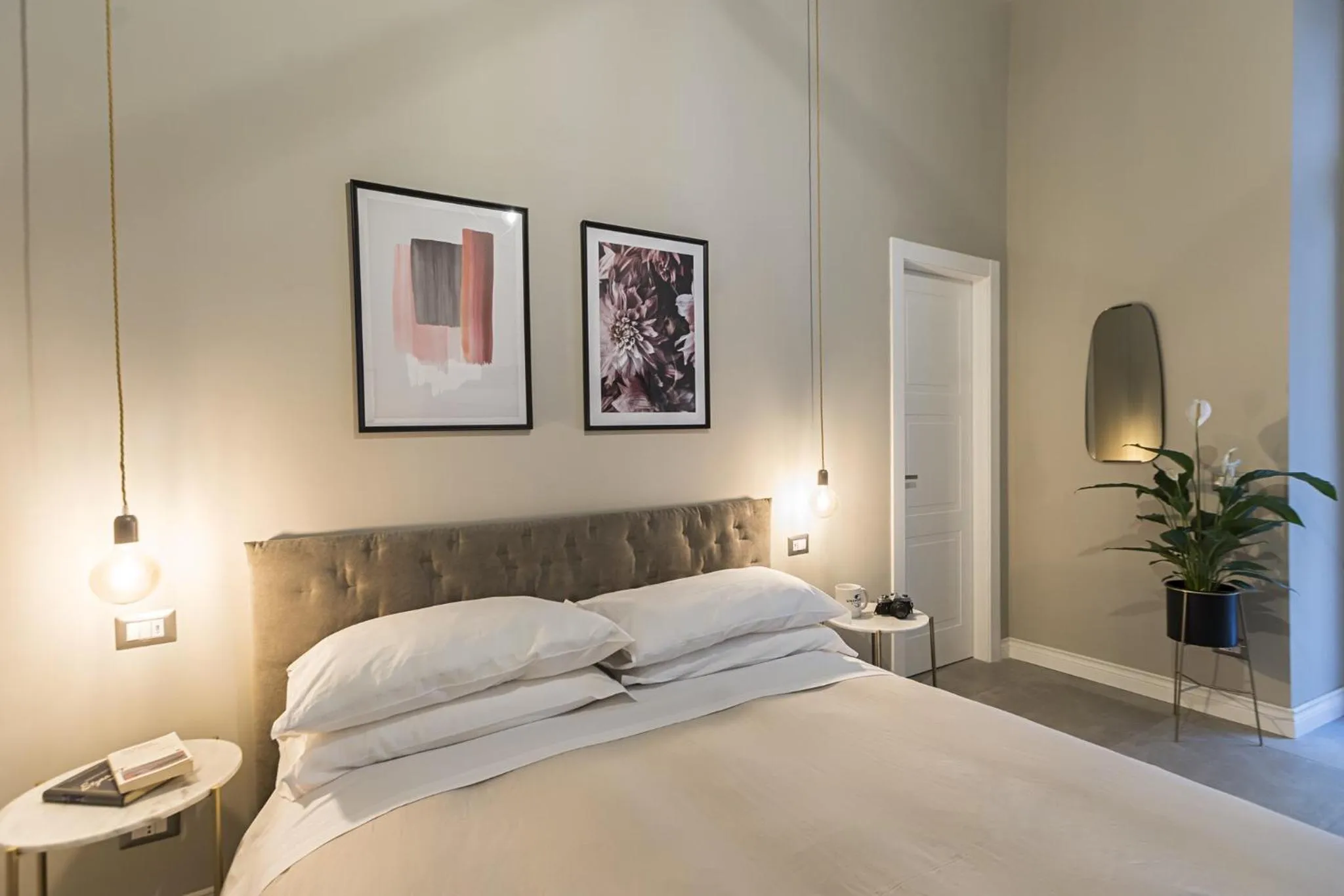 Bed in Bellini Suite