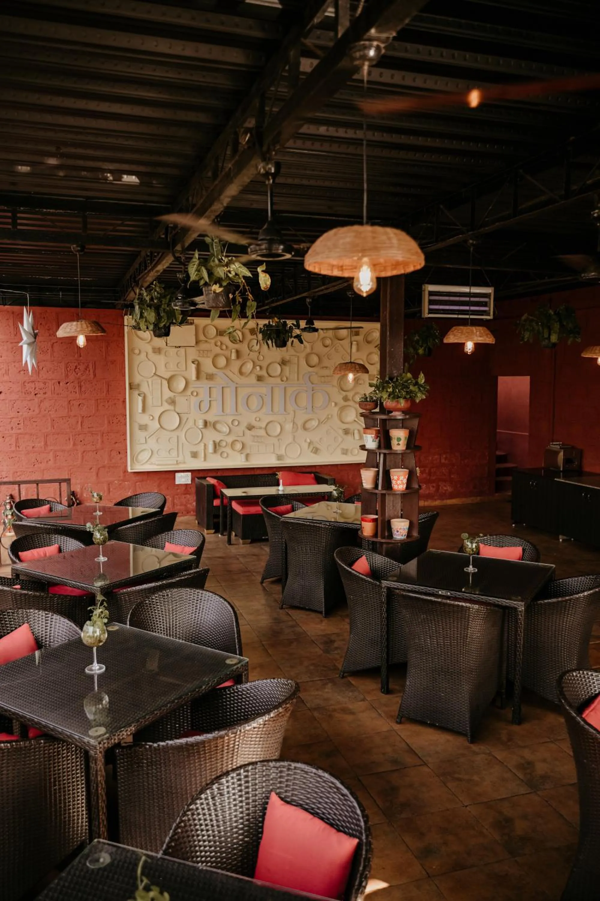 Restaurant/places to eat in The Regalia Resort