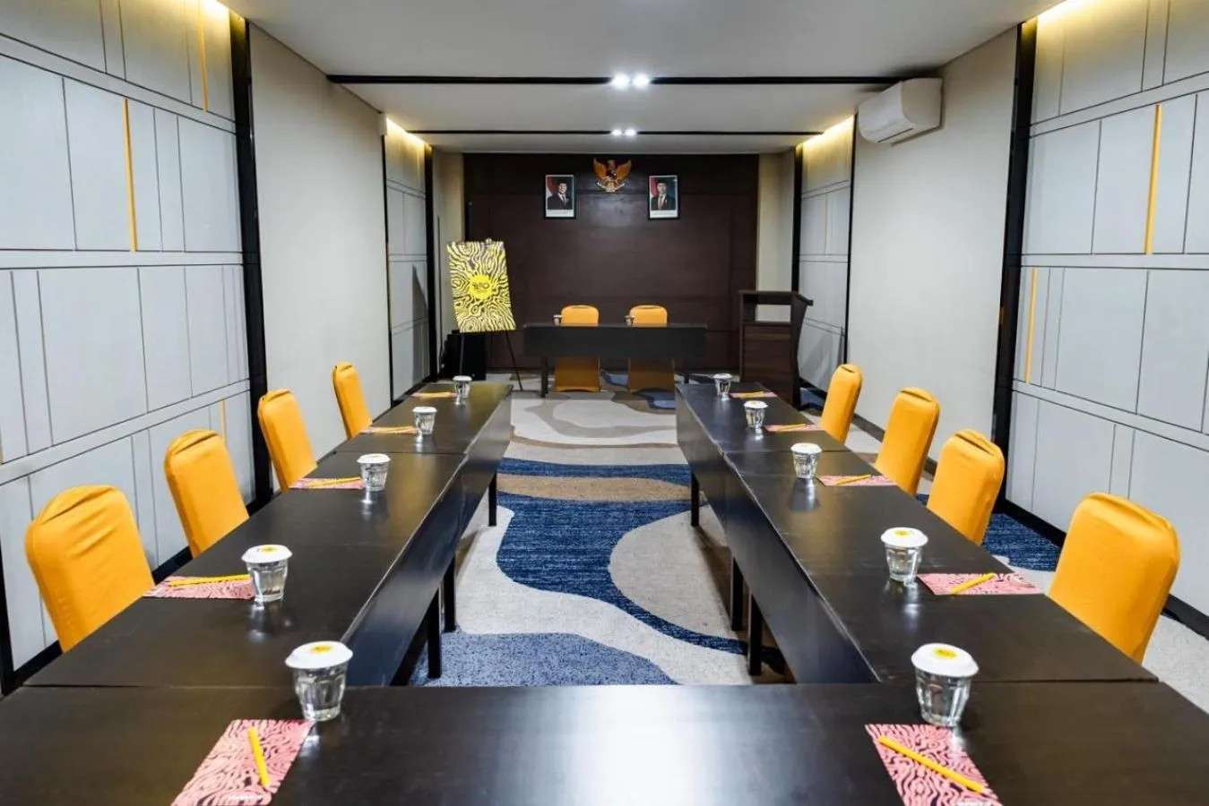 Meeting/conference room in Yello Hotel Samarinda