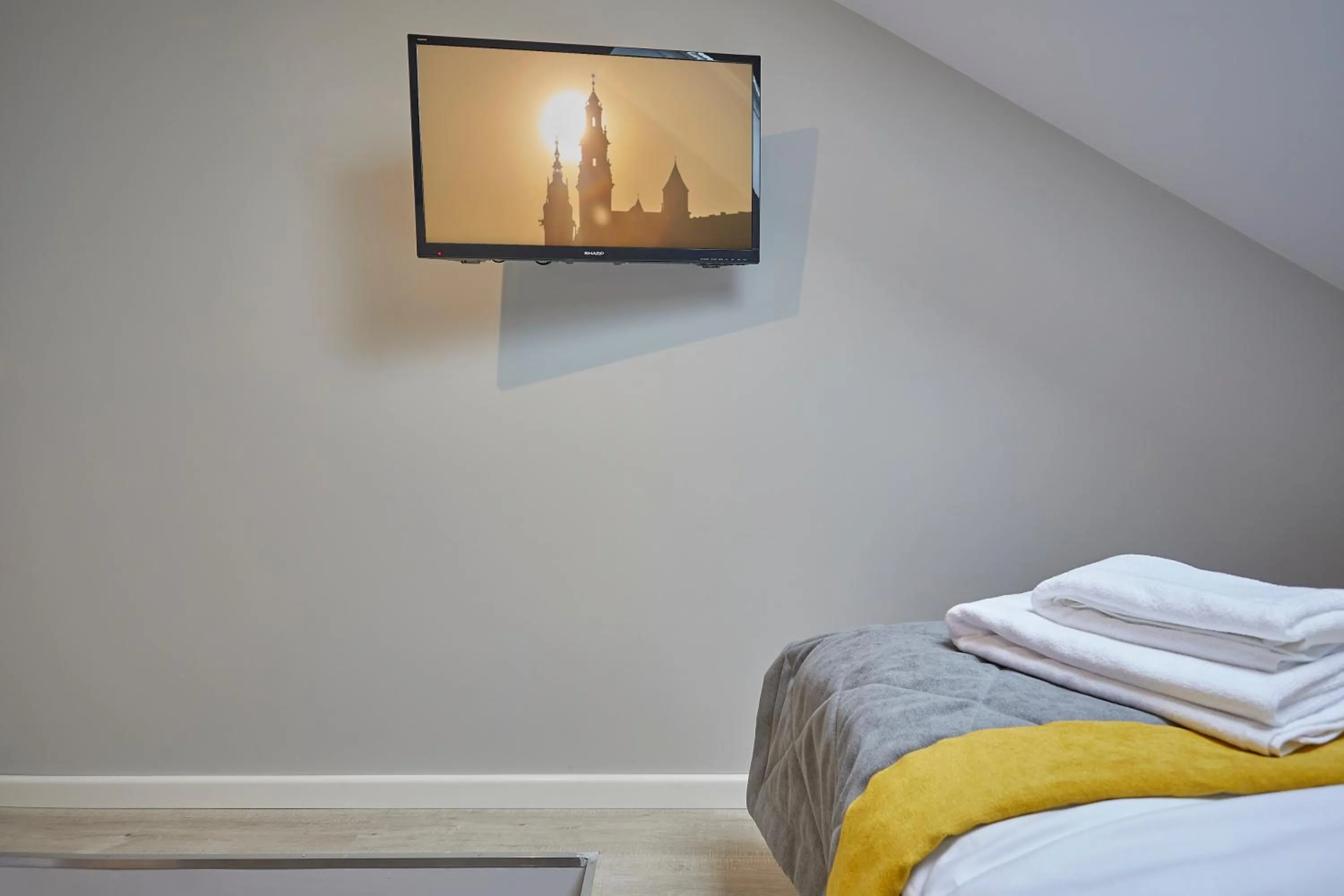 TV and multimedia, Bed in FLORIANSKA 32 by PI Apartments