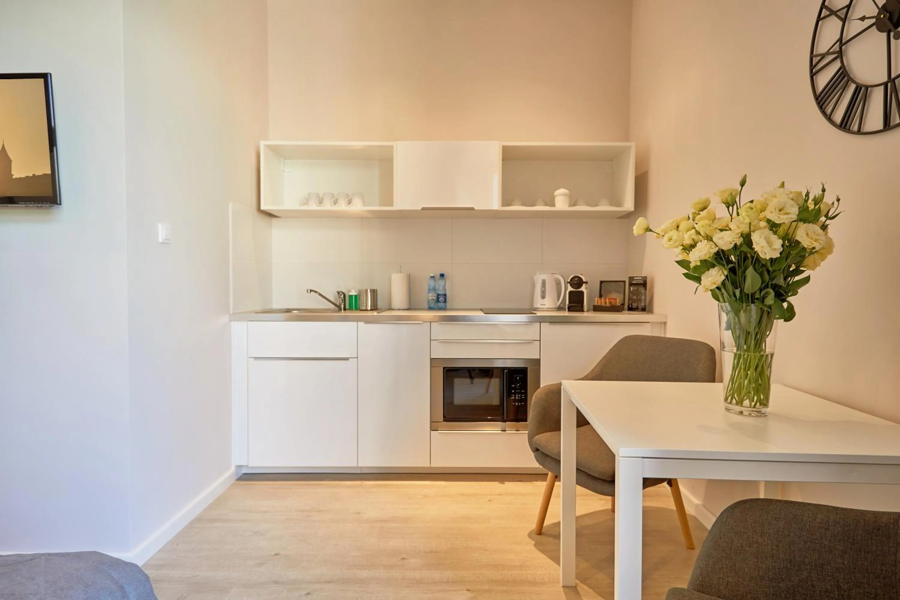 Coffee/tea facilities in FLORIANSKA 32 by PI Apartments