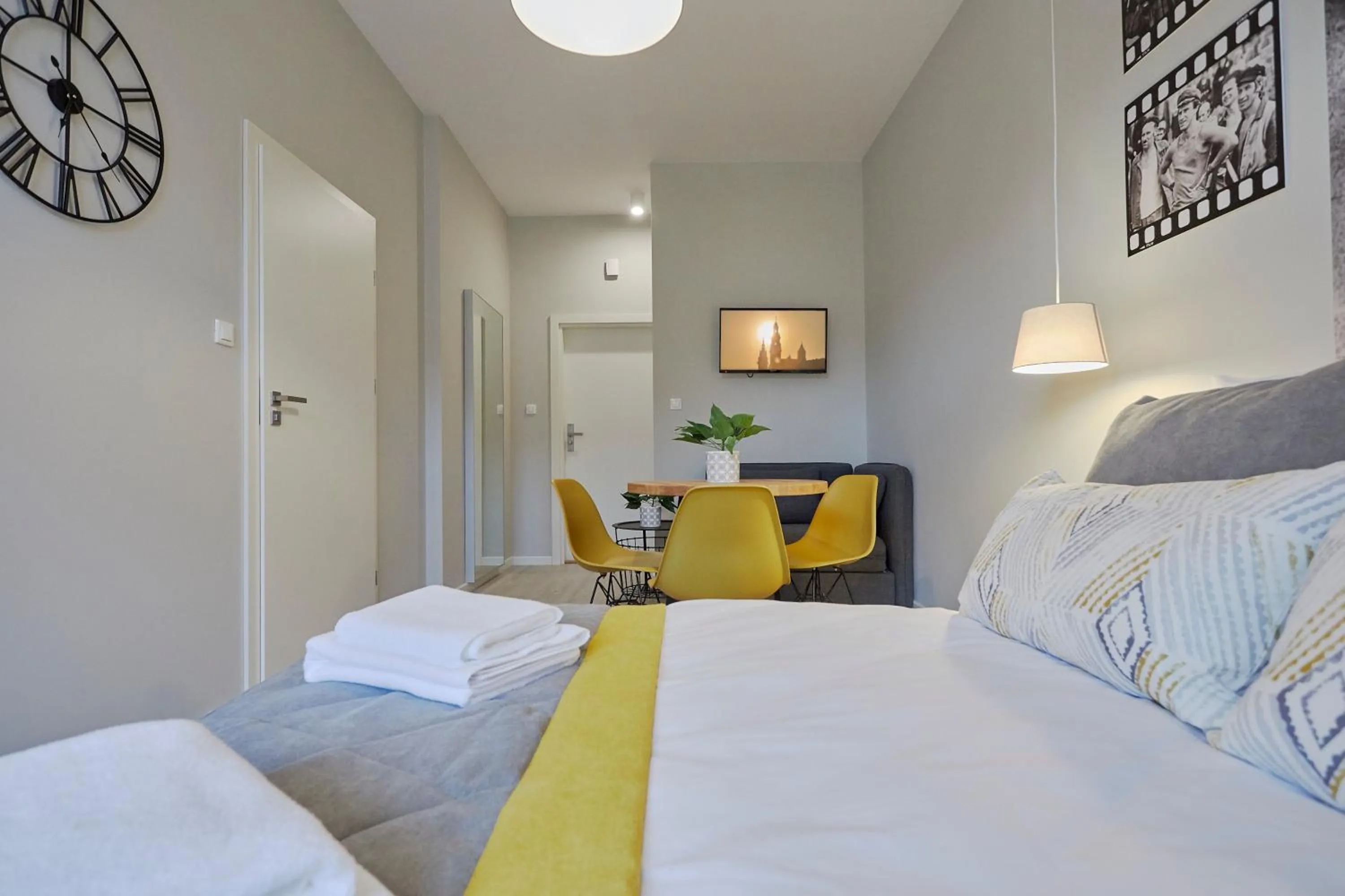 Bed in FLORIANSKA 32 by PI Apartments