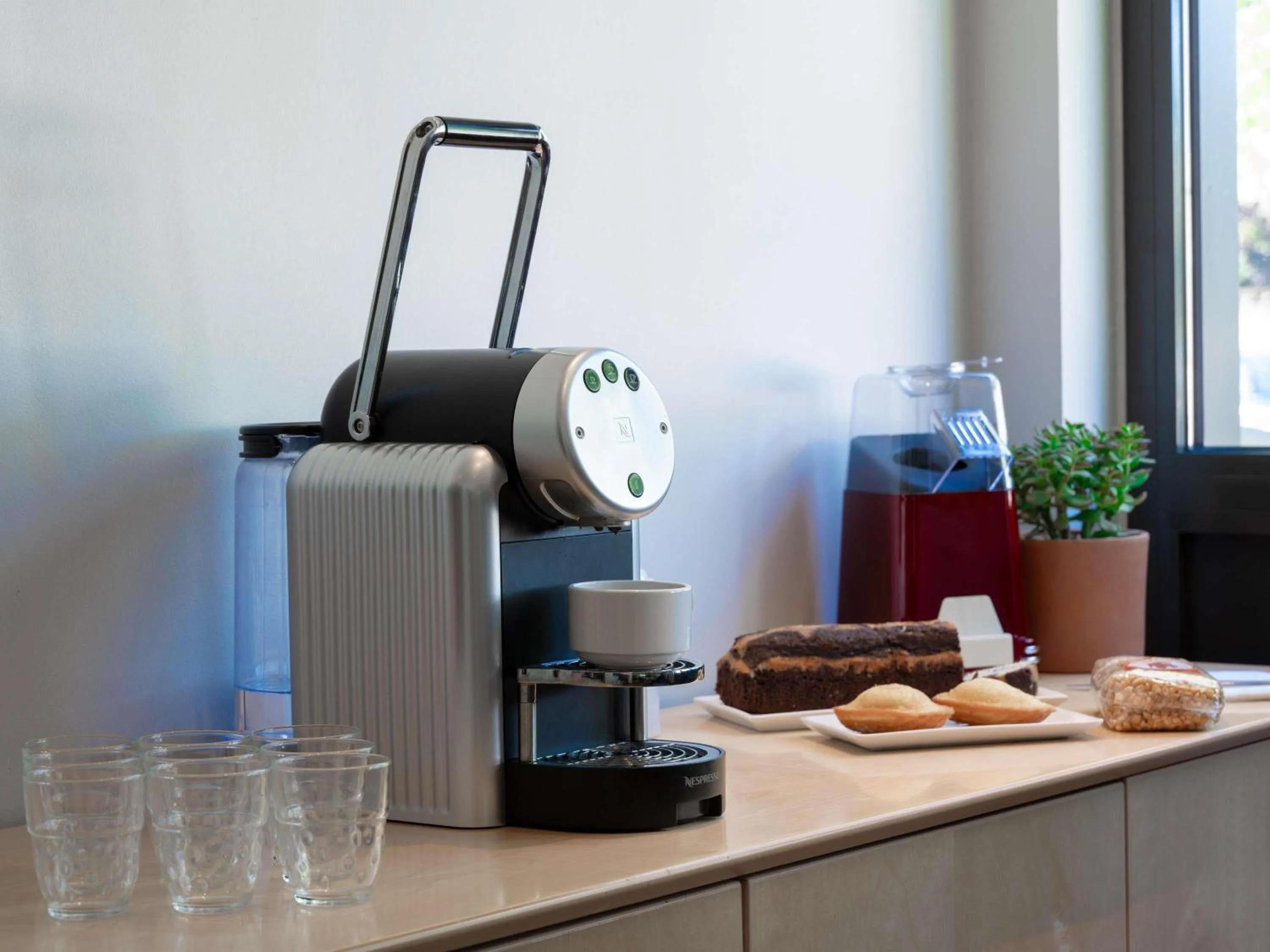 Meeting/conference room in ibis Styles Romans-Valence Gare TGV