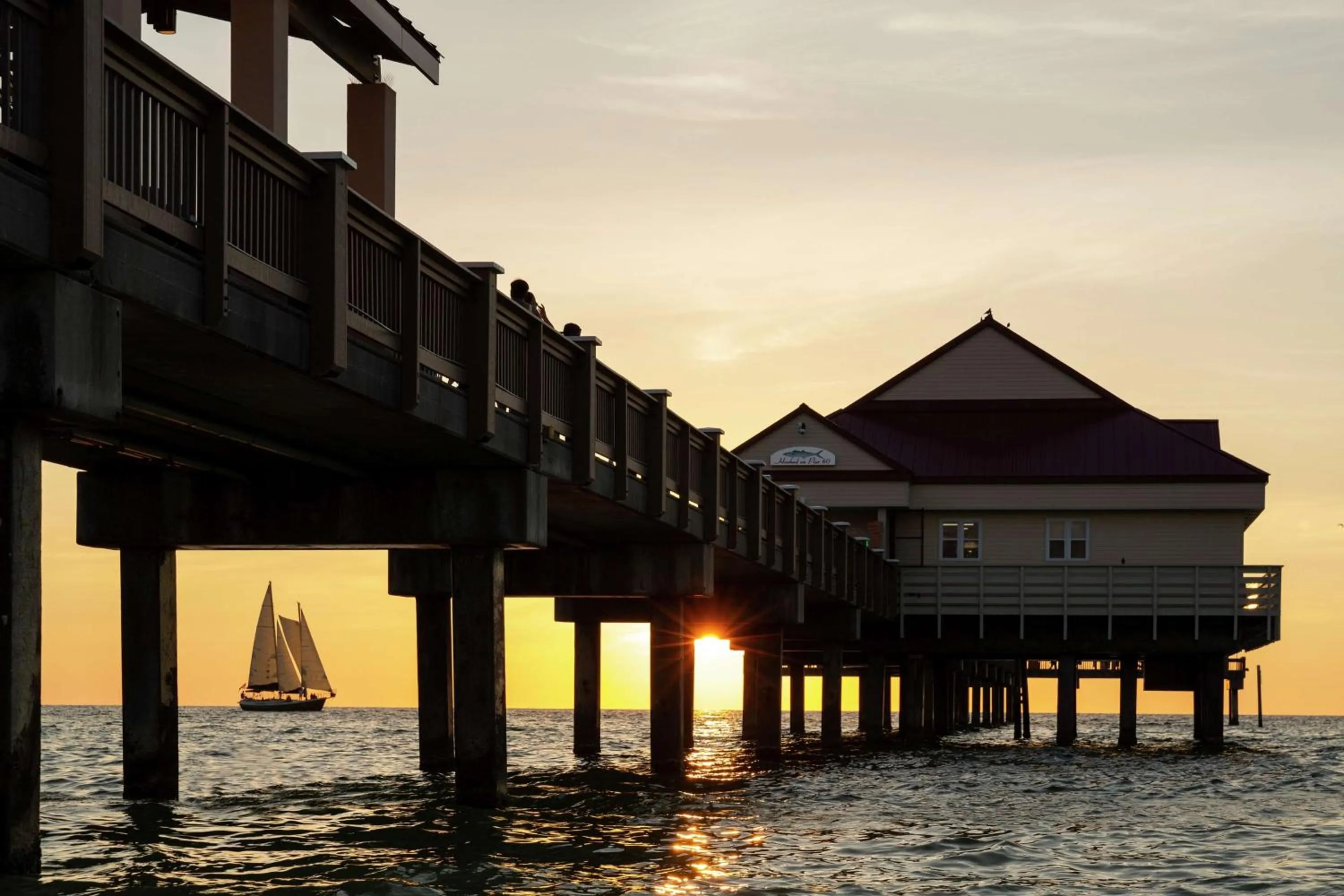 Property building in Hilton Clearwater Beach Resort & Spa