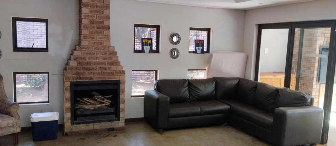 Woodpecker Guesthouse Middelburg Mpumalanga