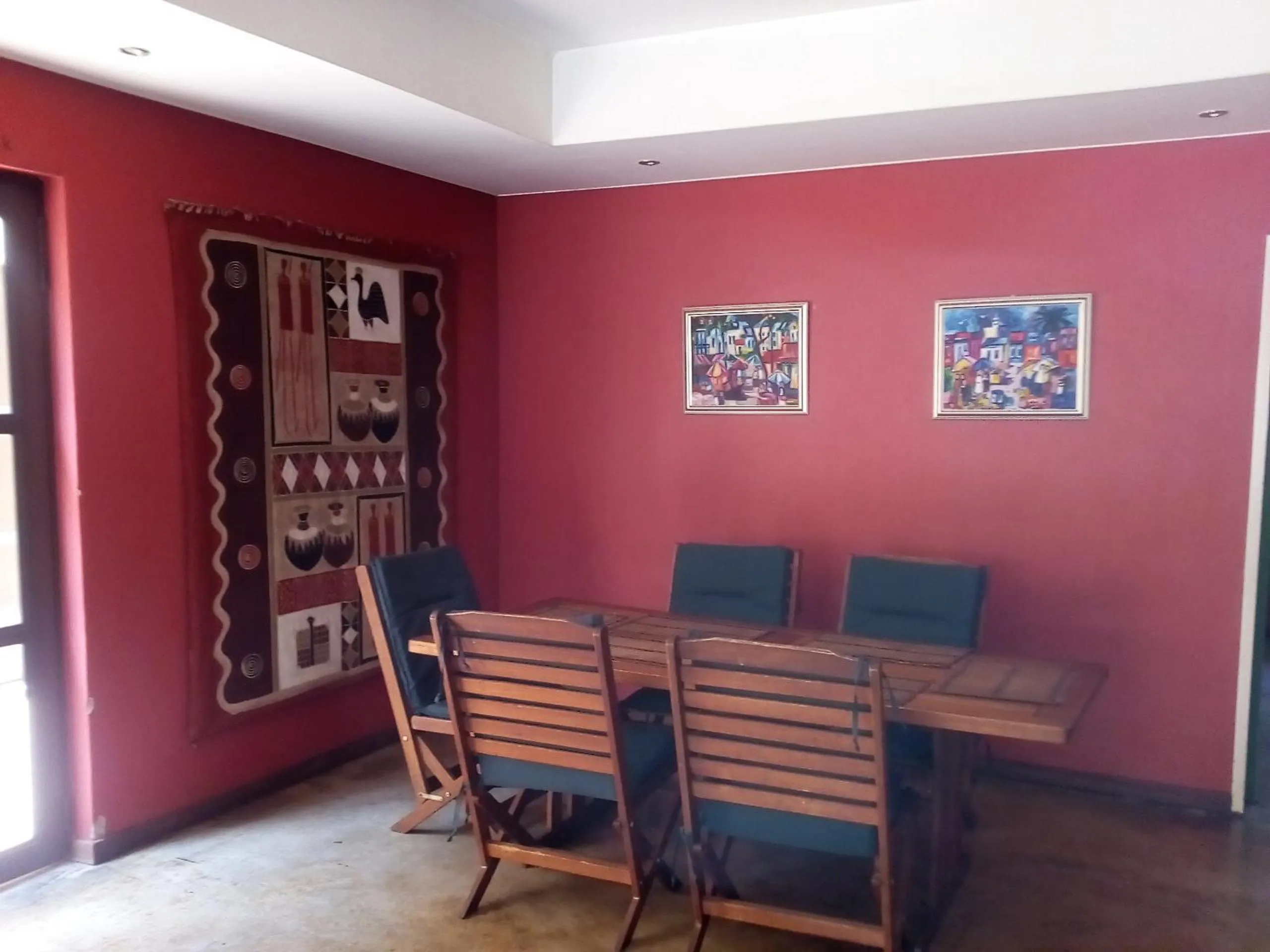 Breakfast, Dining Area in Woodpecker B&B