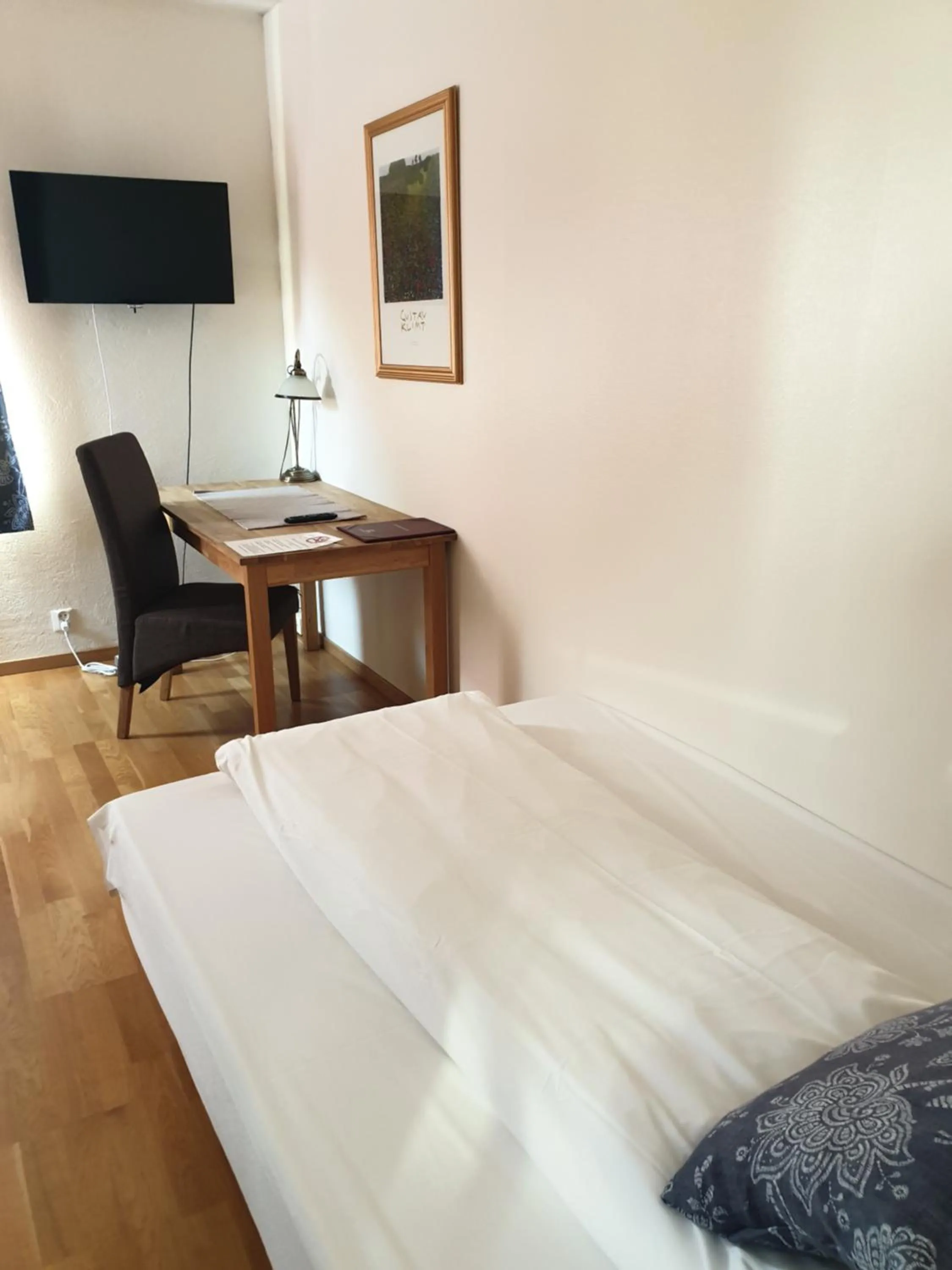 Bed in Mehamn Arctic Hotel