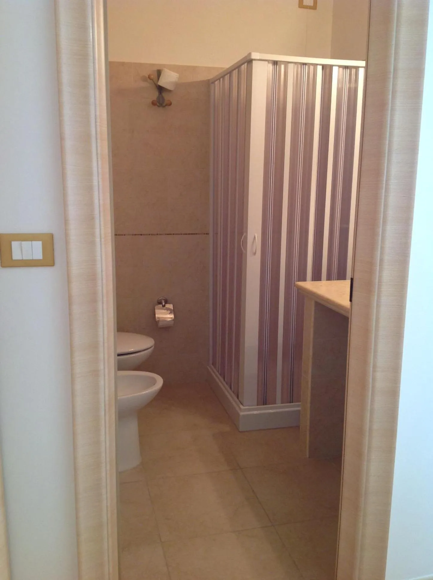 Bathroom in Hotel Corallo