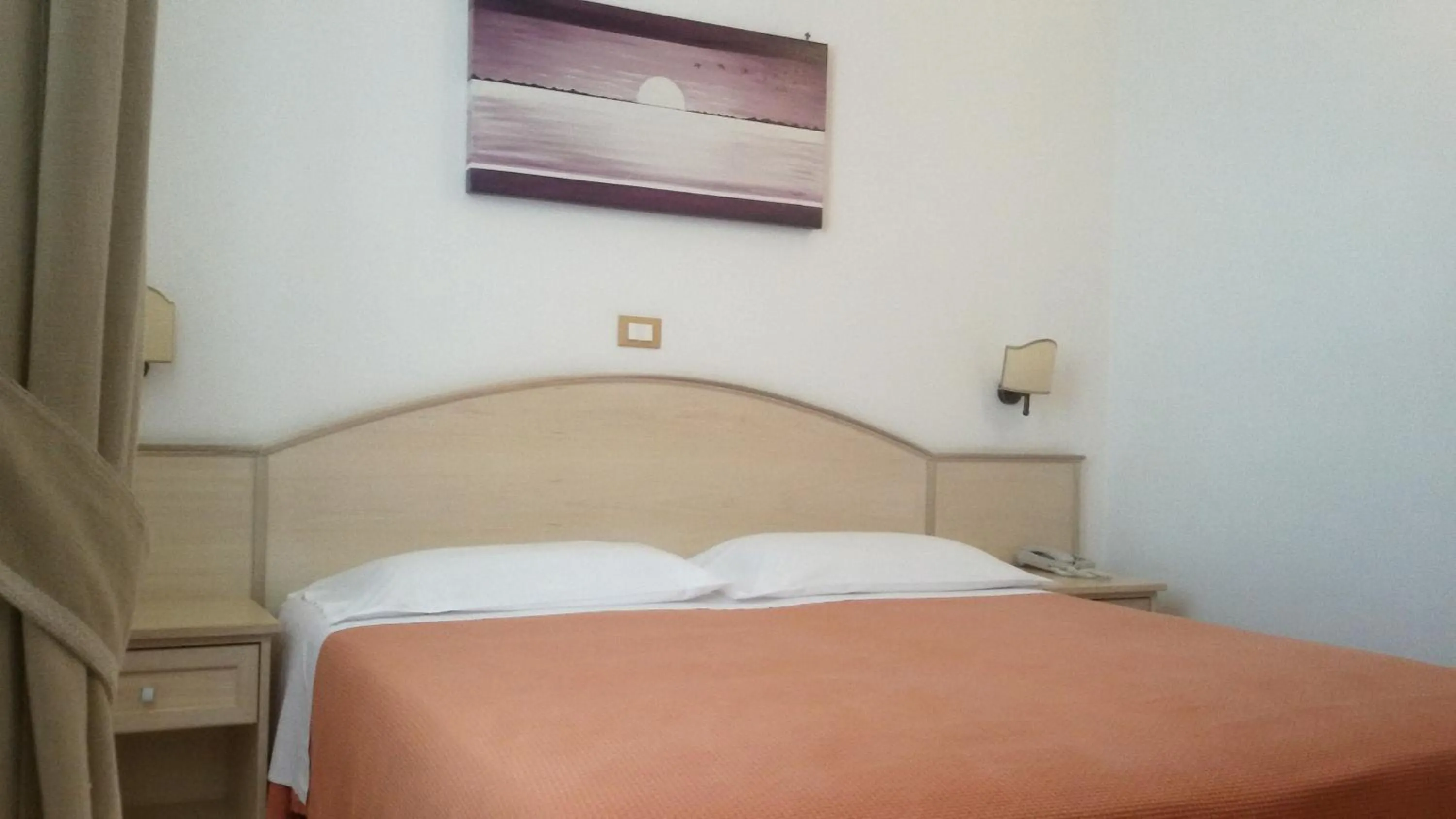 Bedroom, Bed in Hotel Corallo